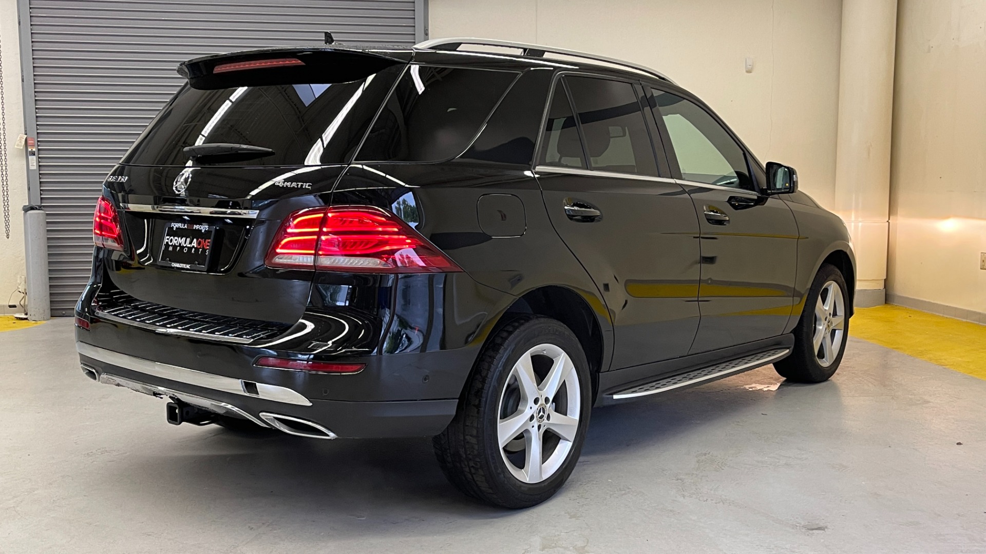 Used 2018 Mercedes-Benz GLE 350 4MATIC / PREMIUM / PRK ASST / H/K SND / KEYLESS-GO / REARVIEW for sale Sold at Formula Imports in Charlotte NC 28227 4