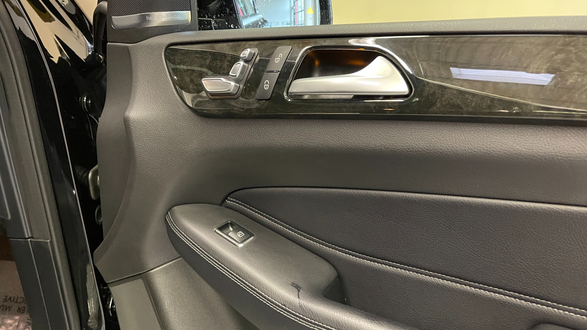 Used 2018 Mercedes-Benz GLE 350 4MATIC / PREMIUM / PRK ASST / H/K SND / KEYLESS-GO / REARVIEW for sale Sold at Formula Imports in Charlotte NC 28227 58