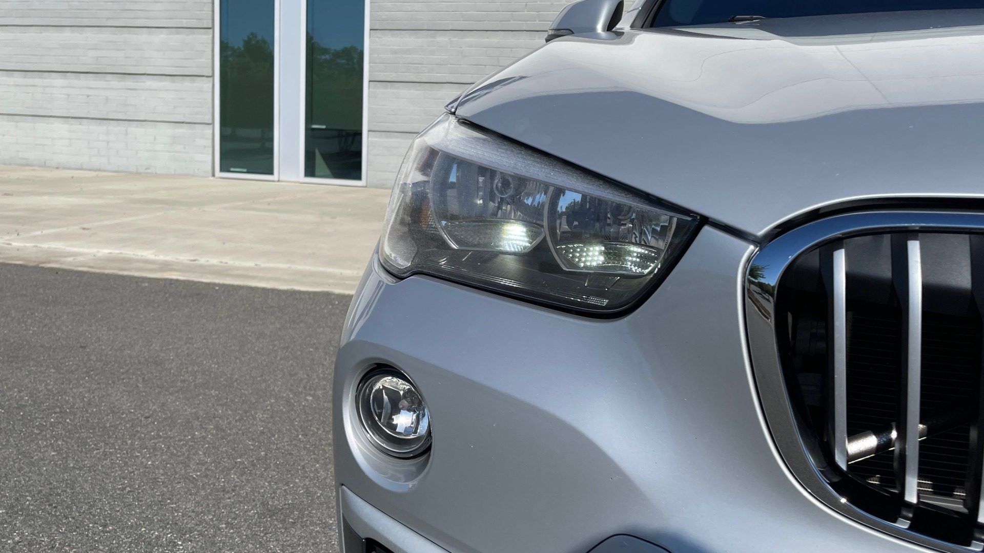 Used 2017 BMW X1 SDRIVE28I 2.0L / DRVR ASST / PARK ASST / PANO-ROOF / REARVIEW for sale Sold at Formula Imports in Charlotte NC 28227 10