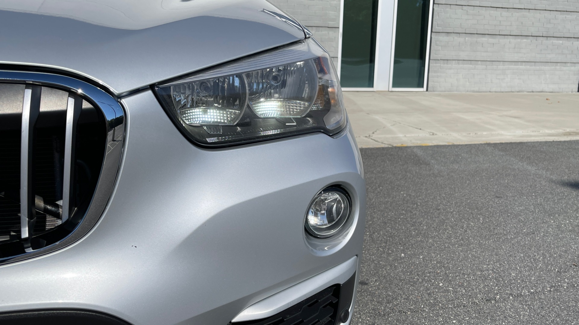 Used 2017 BMW X1 SDRIVE28I 2.0L / DRVR ASST / PARK ASST / PANO-ROOF / REARVIEW for sale Sold at Formula Imports in Charlotte NC 28227 11