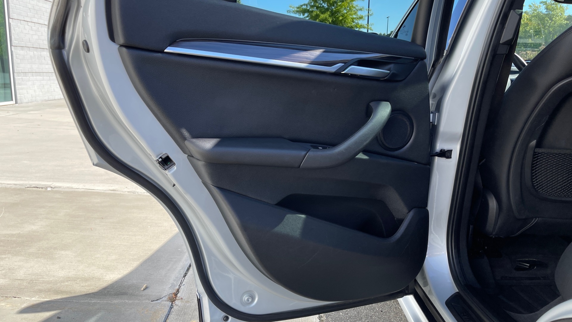 Used 2017 BMW X1 SDRIVE28I 2.0L / DRVR ASST / PARK ASST / PANO-ROOF / REARVIEW for sale Sold at Formula Imports in Charlotte NC 28227 40