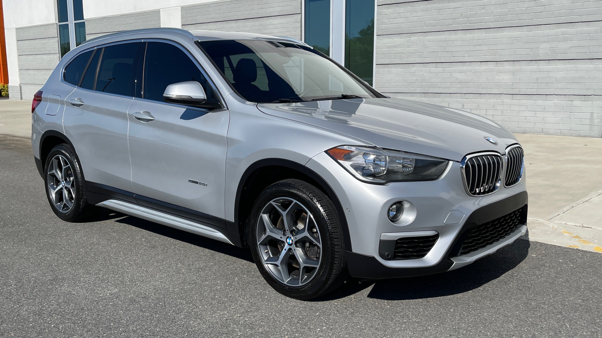 Used 2017 BMW X1 SDRIVE28I 2.0L / DRVR ASST / PARK ASST / PANO-ROOF / REARVIEW for sale Sold at Formula Imports in Charlotte NC 28227 6