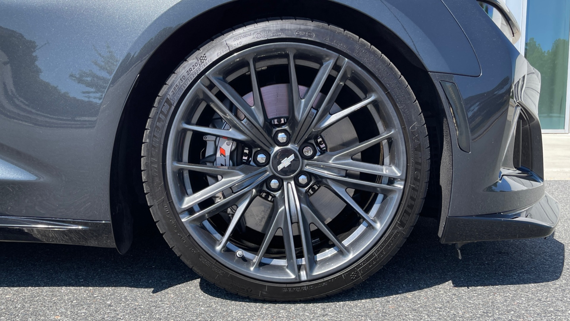 Used 2018 Chevrolet CAMARO ZL1 SUPERCHARGED COUPE 850HP / 10-SPD AUTO / NAV / BOSE / REARVIEW for sale Sold at Formula Imports in Charlotte NC 28227 61