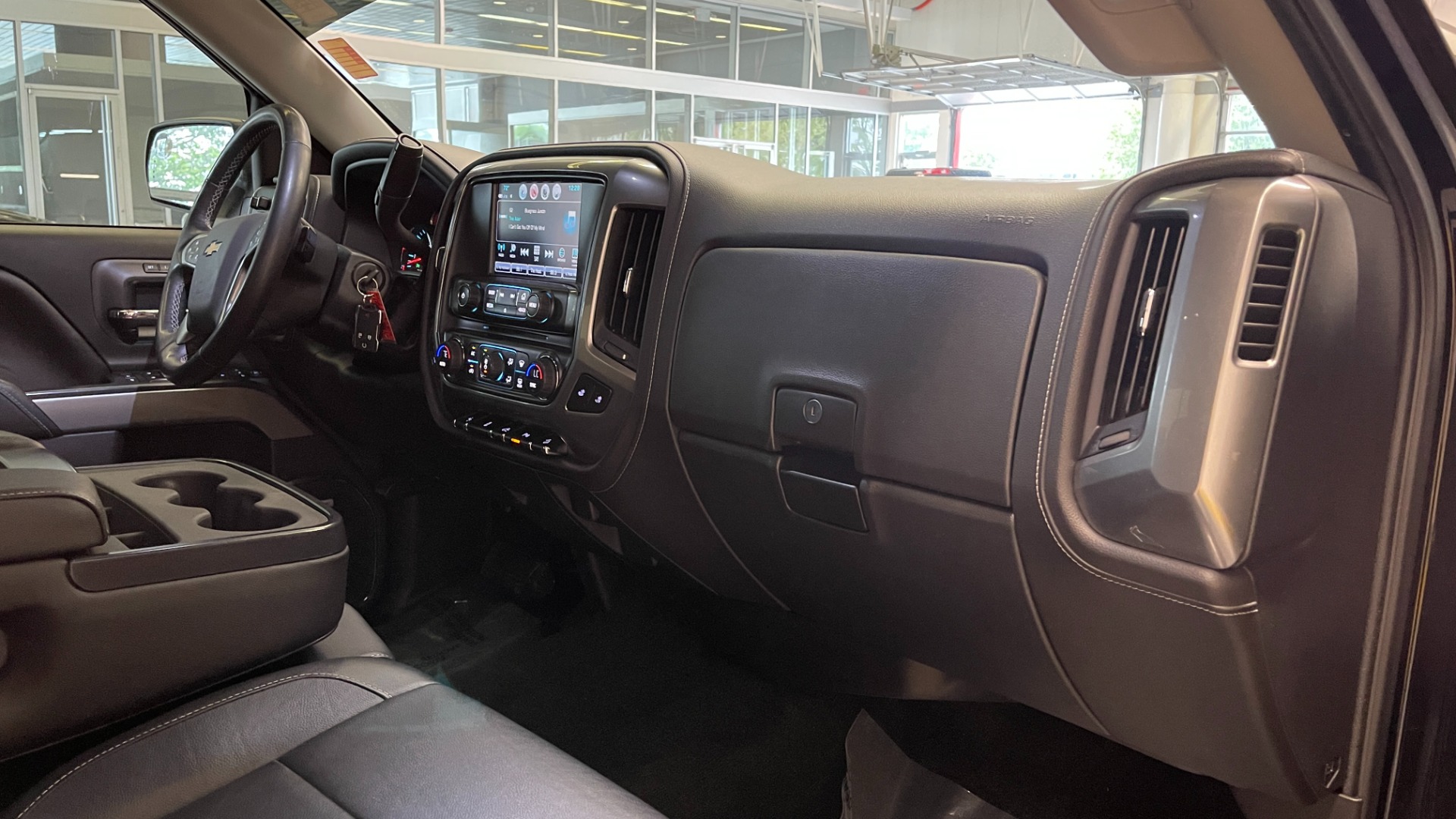 Used 2017 Chevrolet Silverado 1500 LTZ for sale Sold at Formula Imports in Charlotte NC 28227 39