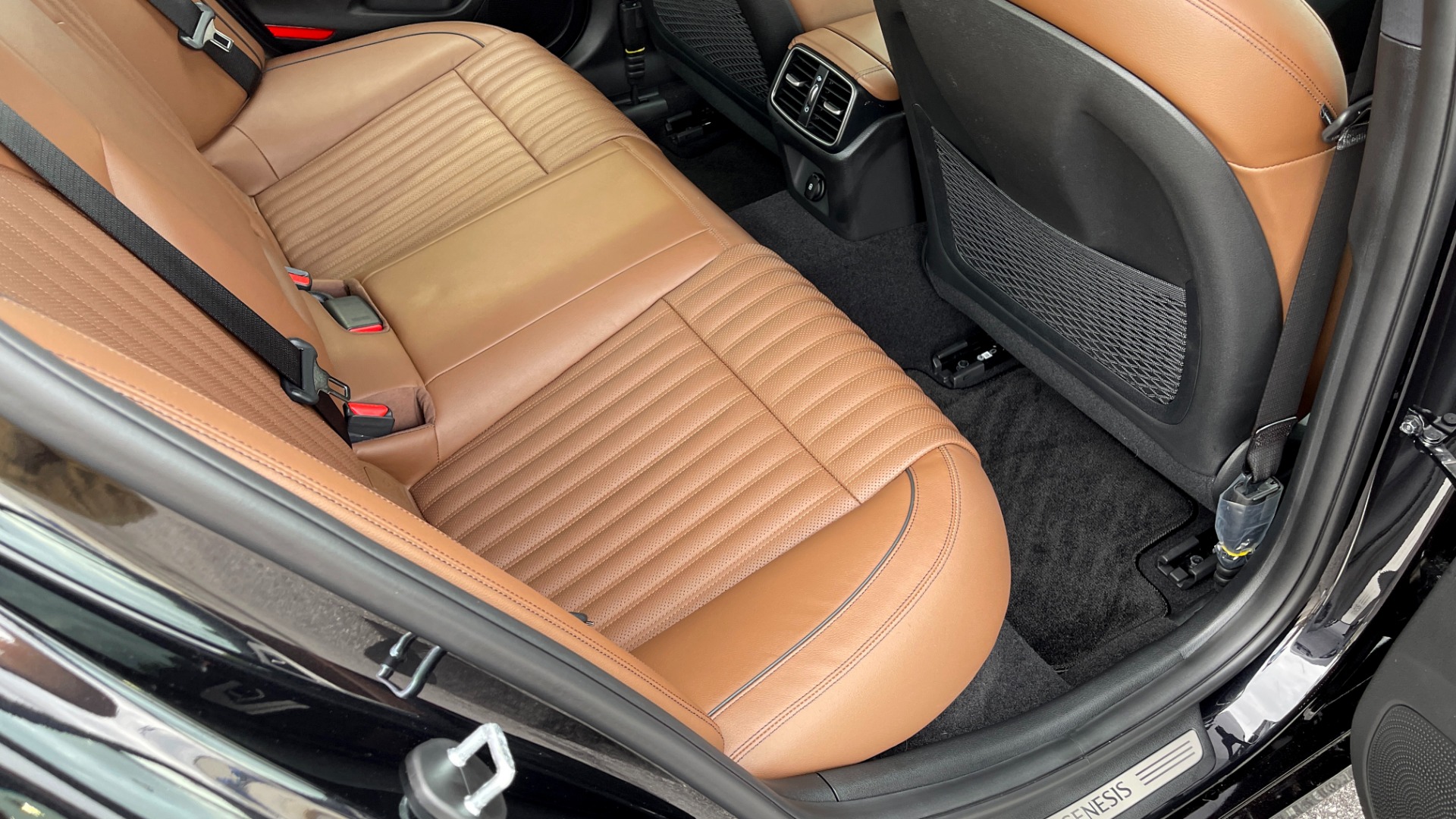 Used 2021 Genesis G70 ELITE 2.0T SEDAN / NAV / LANE ASST / BSA / SUNROOF / LEATHER / REARVIEW for sale Sold at Formula Imports in Charlotte NC 28227 52