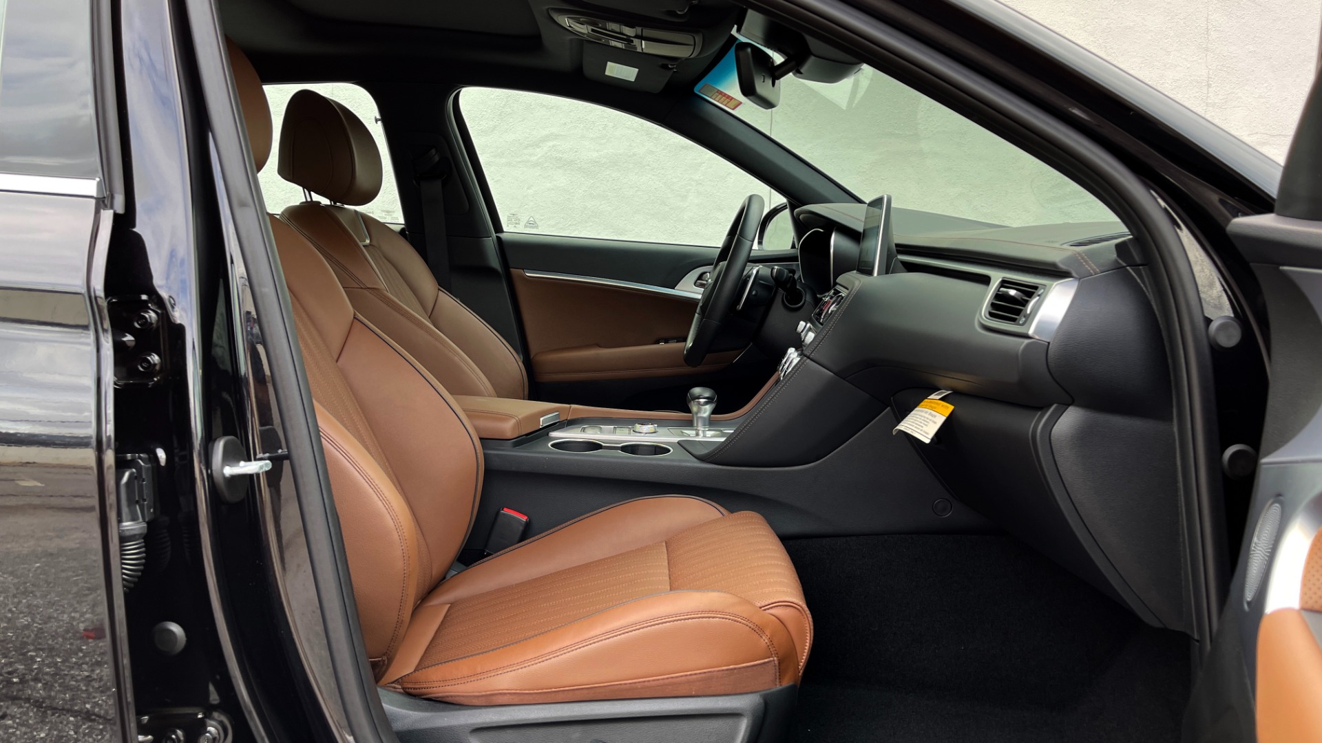 Used 2021 Genesis G70 ELITE 2.0T SEDAN / NAV / LANE ASST / BSA / SUNROOF / LEATHER / REARVIEW for sale Sold at Formula Imports in Charlotte NC 28227 57