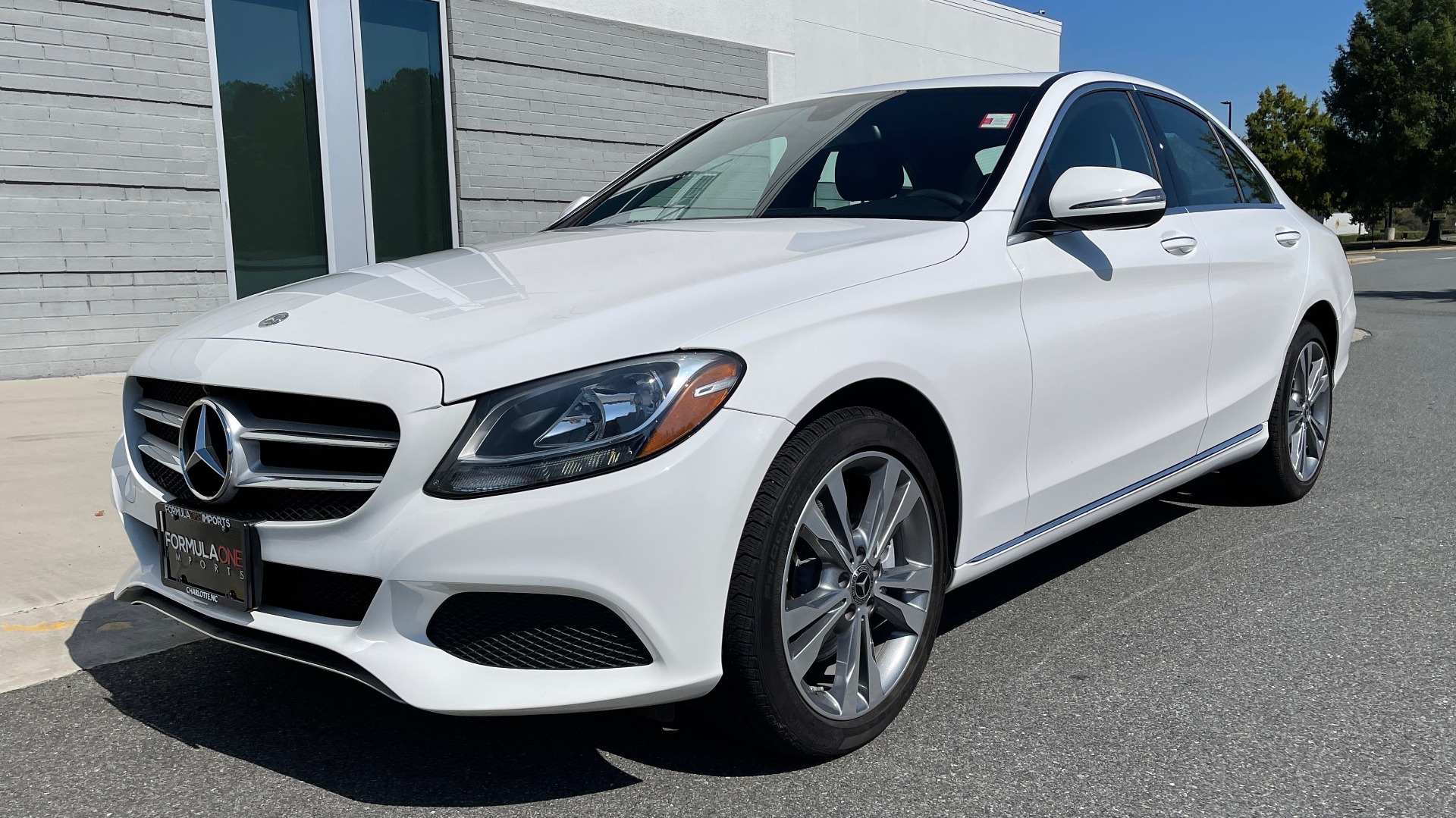 Used 2018 Mercedes-Benz C-CLASS C 300 PREMIUM / APPLE CARPLAY / KEYLESS-GO / SUNROOF / REARVIEW for sale Sold at Formula Imports in Charlotte NC 28227 3