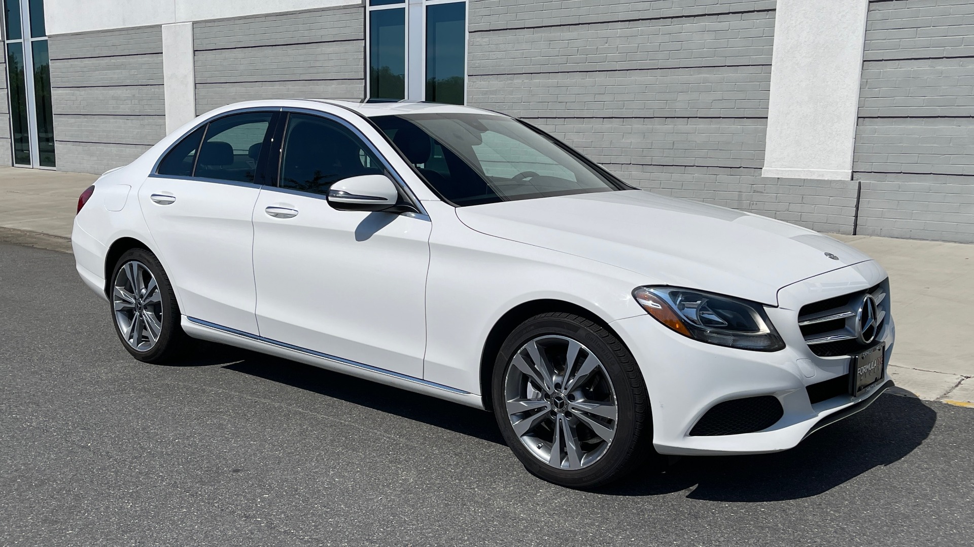 Used 2018 Mercedes-Benz C-CLASS C 300 PREMIUM / APPLE CARPLAY / KEYLESS-GO / SUNROOF / REARVIEW for sale Sold at Formula Imports in Charlotte NC 28227 6