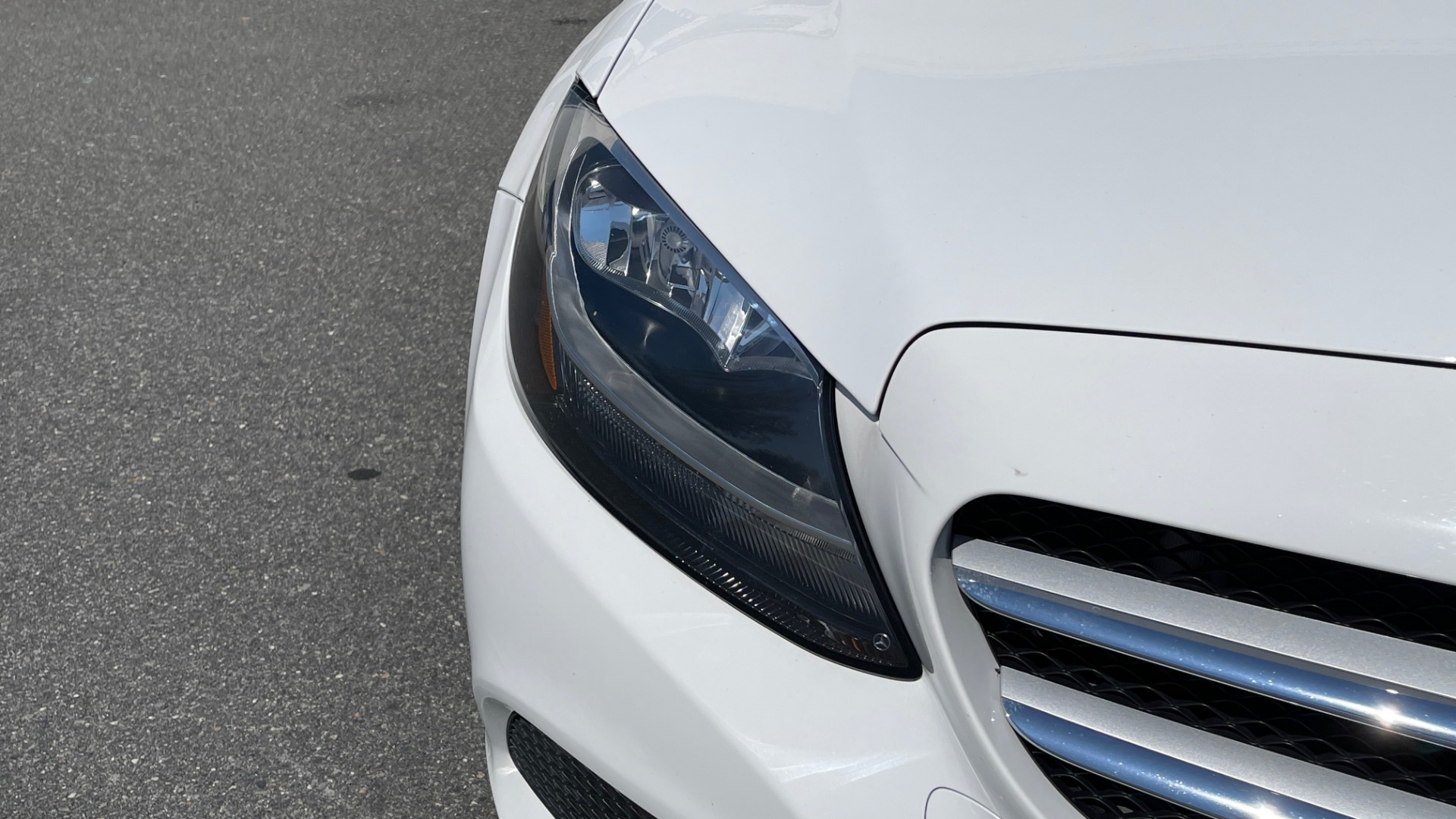 Used 2018 Mercedes-Benz C-CLASS C 300 2.0L PREMIUM / APPLE CARPLAY / BSA / HTD STS / REARVIEW for sale Sold at Formula Imports in Charlotte NC 28227 11