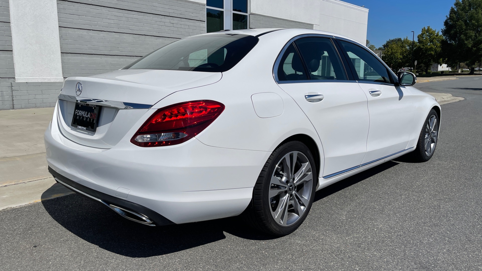 Used 2018 Mercedes-Benz C-CLASS C 300 2.0L PREMIUM / APPLE CARPLAY / BSA / HTD STS / REARVIEW for sale Sold at Formula Imports in Charlotte NC 28227 2