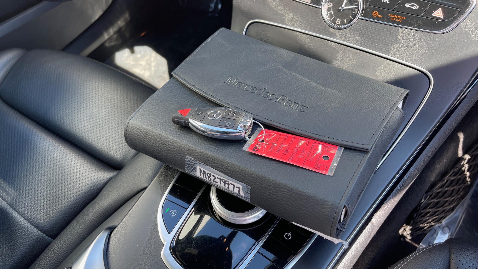 Used 2018 Mercedes-Benz C-CLASS C 300 2.0L PREMIUM / APPLE CARPLAY / BSA / HTD STS / REARVIEW for sale Sold at Formula Imports in Charlotte NC 28227 57