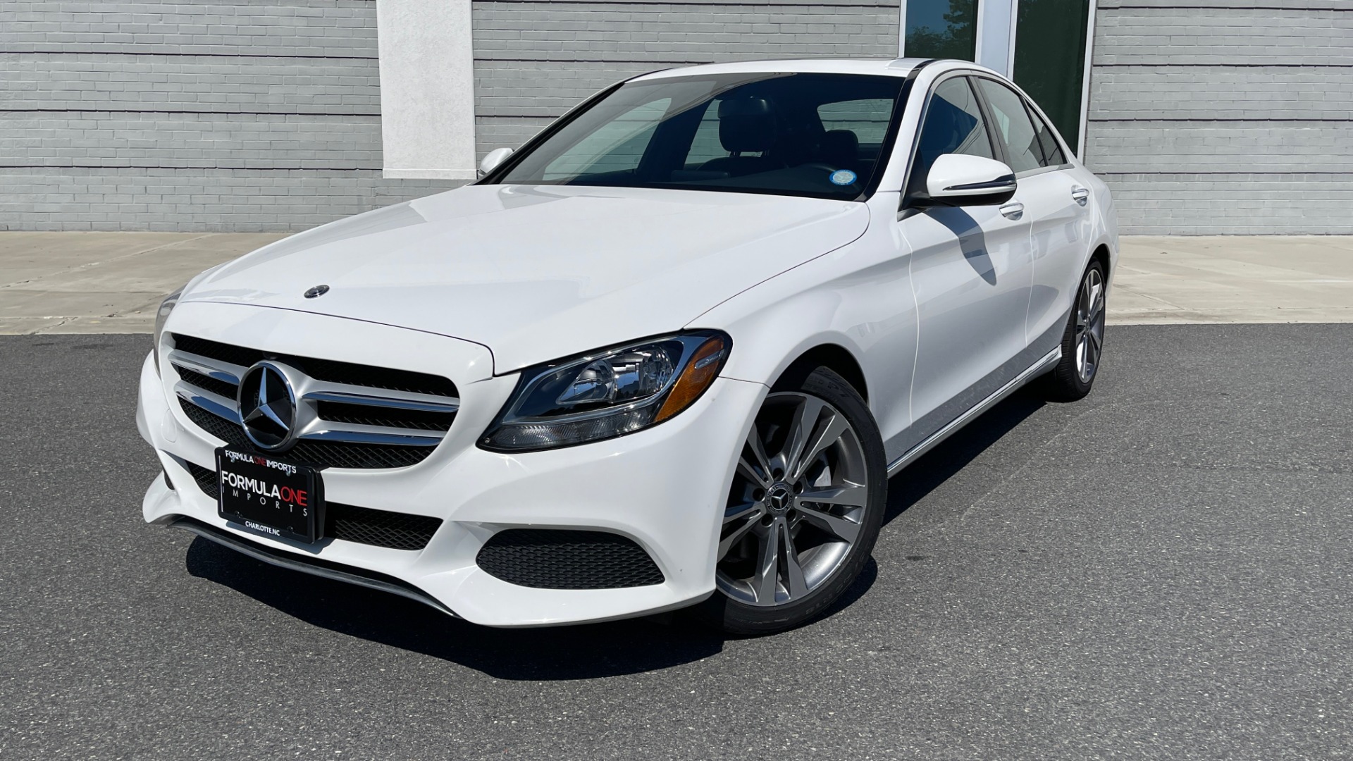 Used 2018 Mercedes-Benz C-CLASS C 300 PREMIUM / SUNROOF / APPLE CARPLAY / HTD STS REARVIEW for sale $32,595 at Formula Imports in Charlotte NC 28227 1