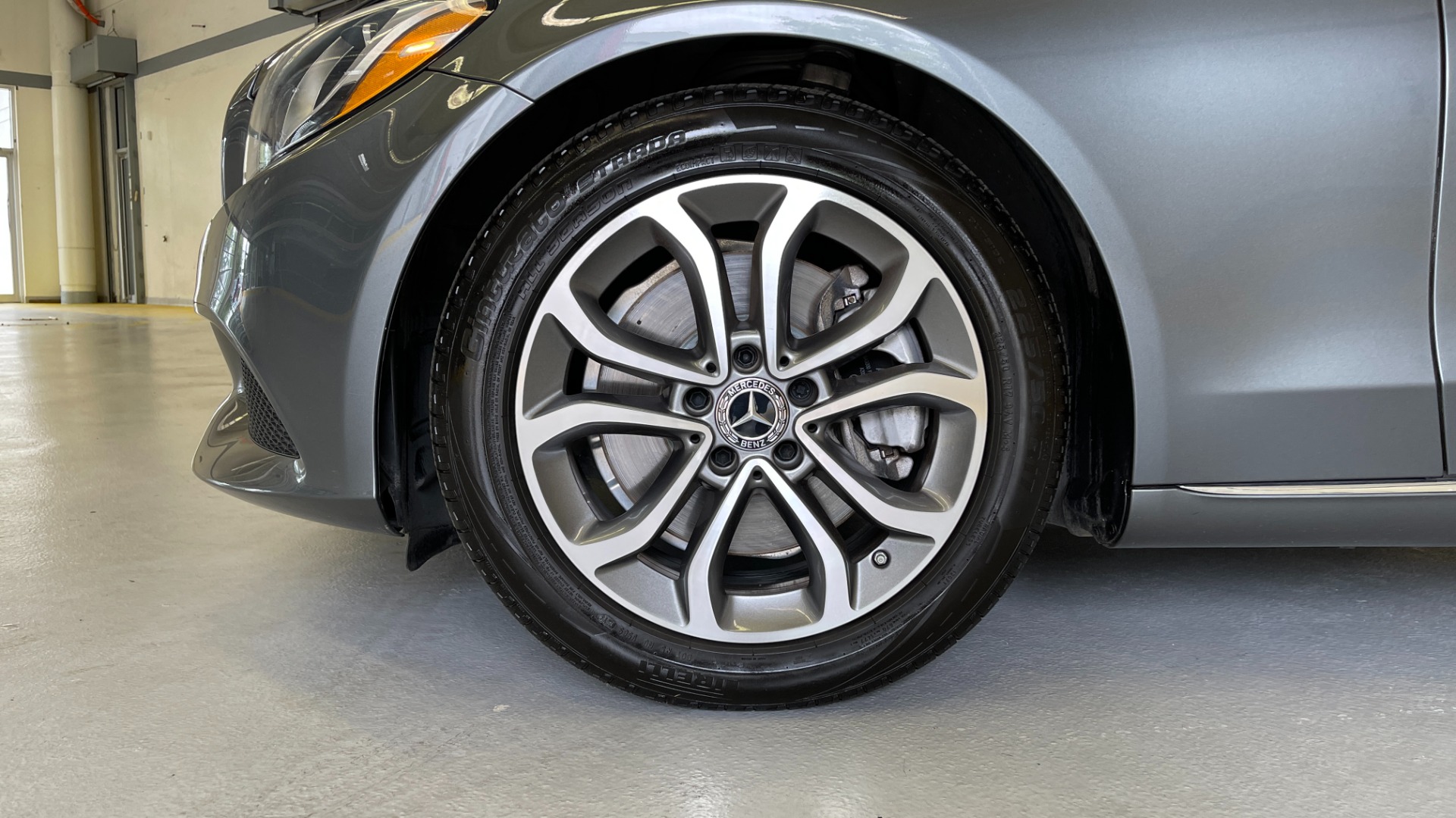 Used 2018 Mercedes-Benz C-CLASS C 300 PREMIUM / KEYLESS-GO / HTD STS / APPLE CARPLAY / REARVIEW for sale Sold at Formula Imports in Charlotte NC 28227 51