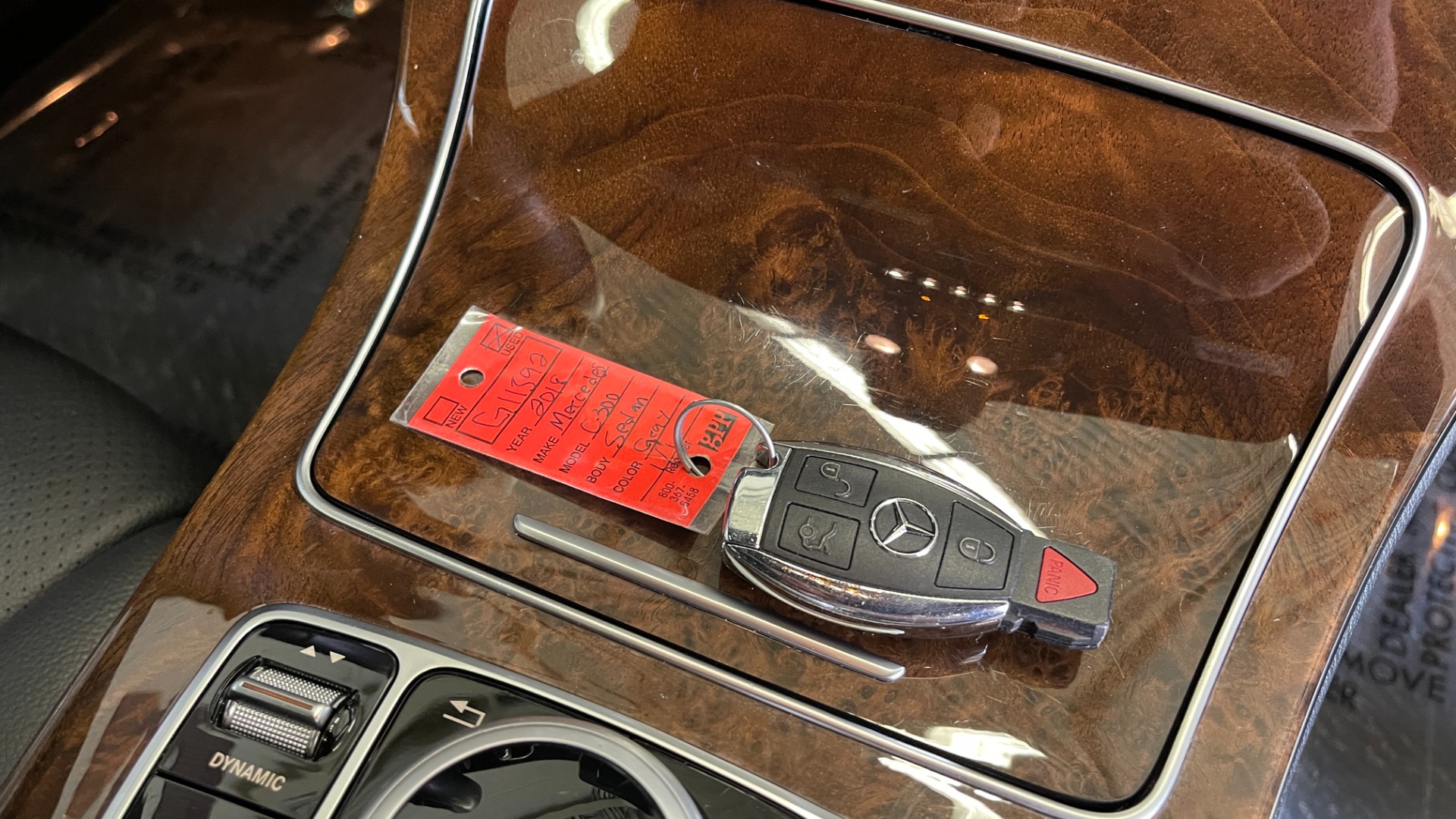 Used 2018 Mercedes-Benz C-CLASS C 300 PREMIUM / KEYLESS-GO / HTD STS / APPLE CARPLAY / REARVIEW for sale Sold at Formula Imports in Charlotte NC 28227 59