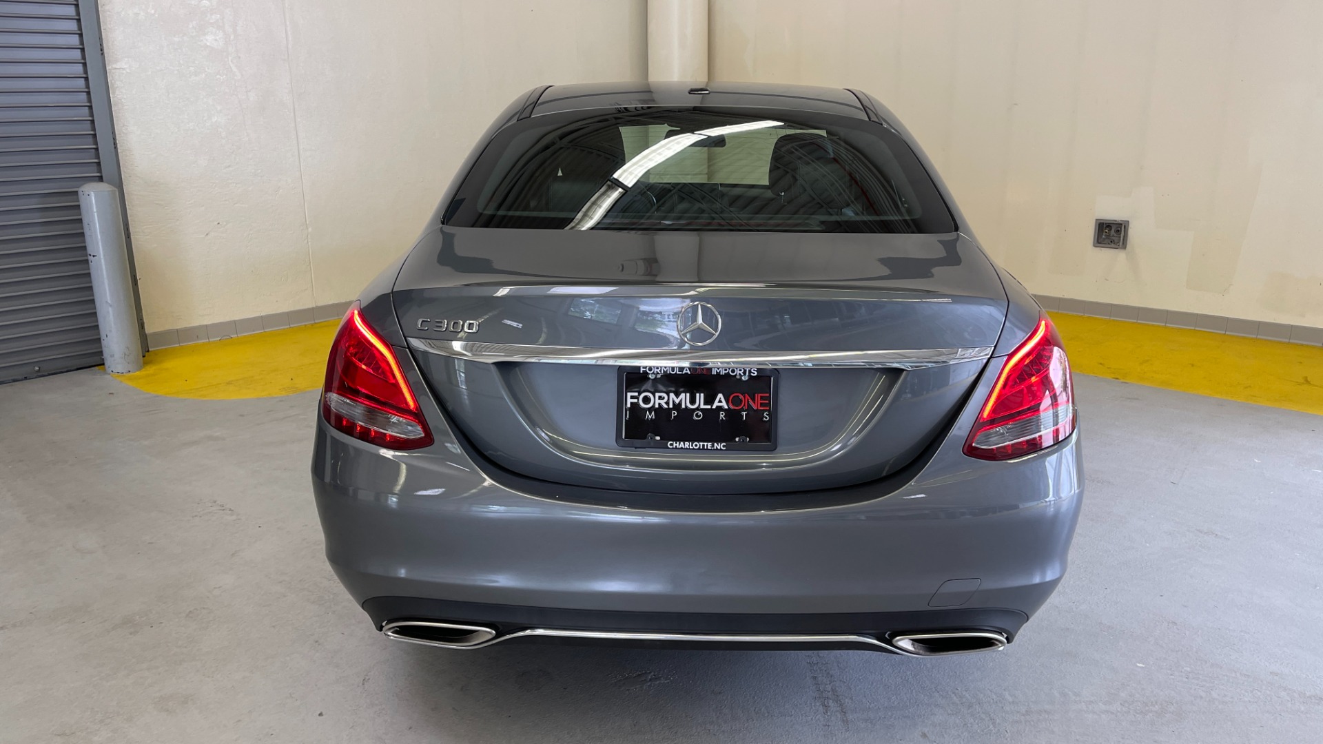 Used 2018 Mercedes-Benz C-CLASS C 300 PREMIUM / KEYLESS-GO / HTD STS / APPLE CARPLAY / REARVIEW for sale Sold at Formula Imports in Charlotte NC 28227 7