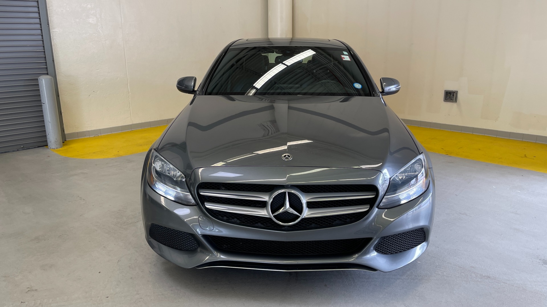 Used 2018 Mercedes-Benz C-CLASS C 300 PREMIUM / KEYLESS-GO / HTD STS / APPLE CARPLAY / REARVIEW for sale Sold at Formula Imports in Charlotte NC 28227 9