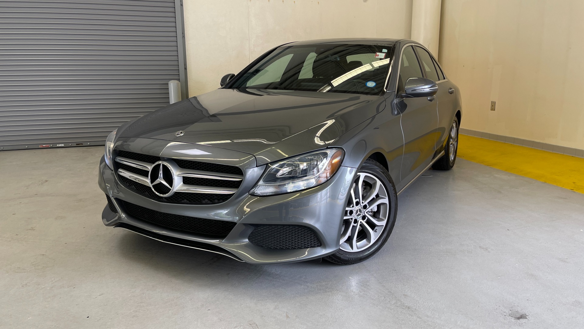 Used 2018 Mercedes-Benz C-CLASS C 300 PREMIUM / KEYLESS-GO / HTD STS / APPLE CARPLAY / REARVIEW for sale Sold at Formula Imports in Charlotte NC 28227 1