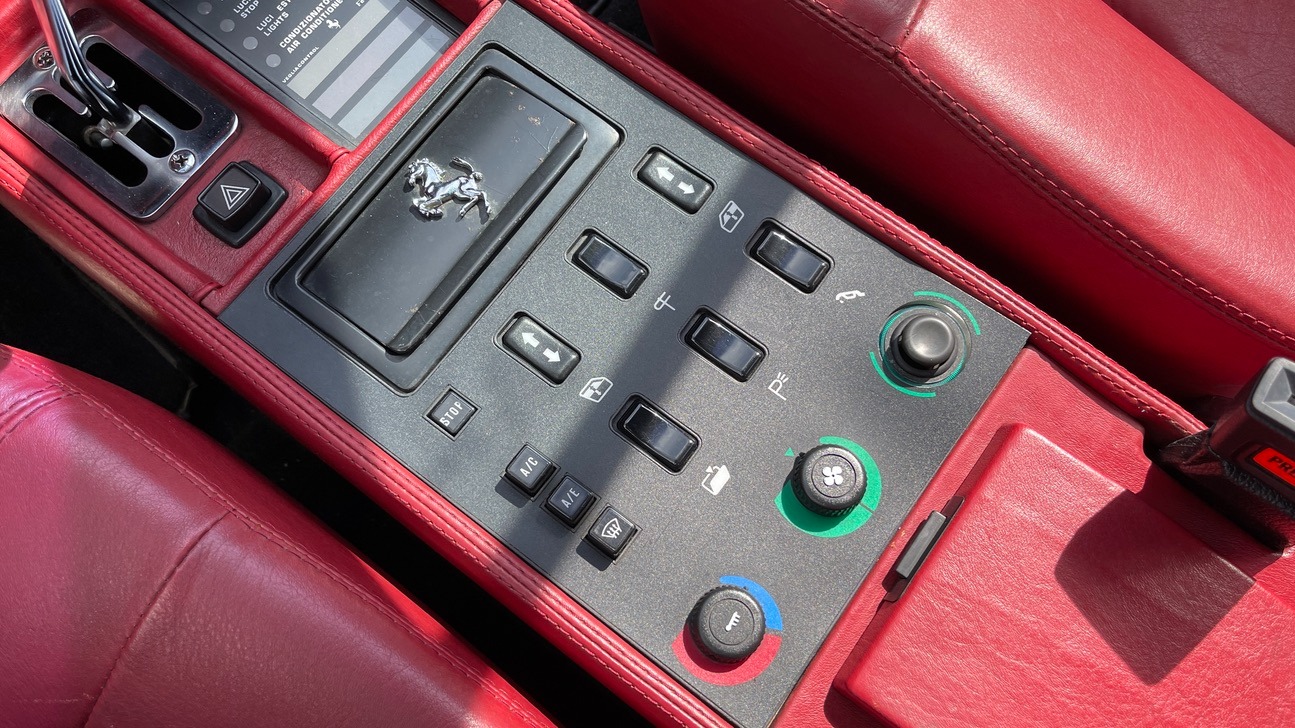 Used 1984 Ferrari MONDIAL 2+2 CABRIOLET / MID-ENGINE 3.0L V8 240HP / 5-SPEED MANUAL / LOW MILES for sale Sold at Formula Imports in Charlotte NC 28227 59