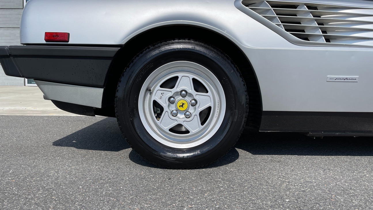 Used 1984 Ferrari MONDIAL 2+2 CABRIOLET / MID-ENGINE 3.0L V8 240HP / 5-SPEED MANUAL / LOW MILES for sale Sold at Formula Imports in Charlotte NC 28227 77