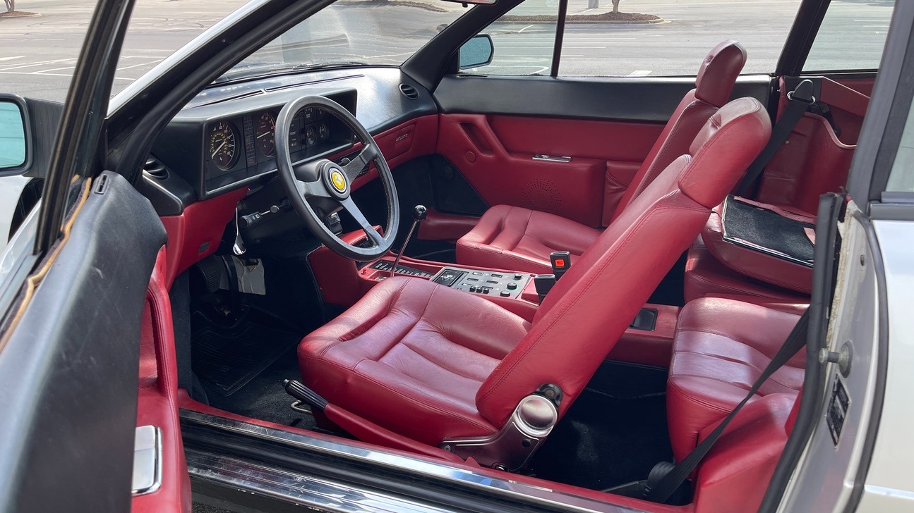 Used 1984 Ferrari MONDIAL 2+2 CABRIOLET / MID-ENGINE 3.0L V8 240HP / 5-SPEED MANUAL / LOW MILES for sale Sold at Formula Imports in Charlotte NC 28227 8