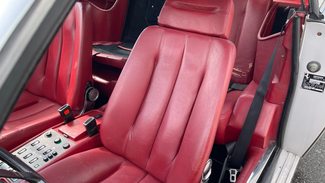 Used 1984 Ferrari MONDIAL 2+2 CABRIOLET / MID-ENGINE 3.0L V8 240HP / 5-SPEED MANUAL / LOW MILES for sale Sold at Formula Imports in Charlotte NC 28227 9