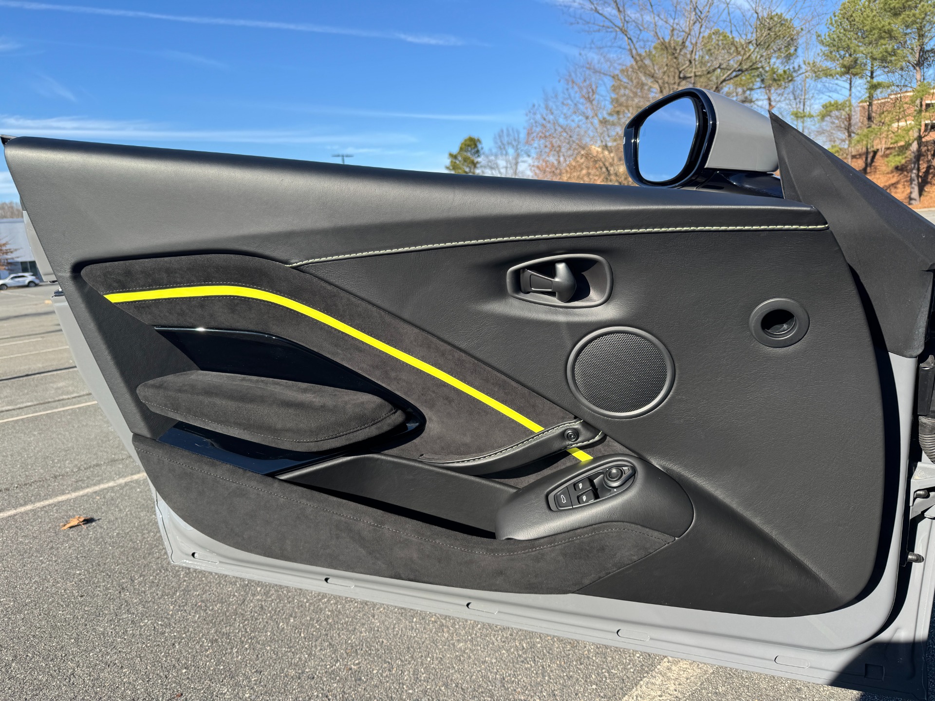 Used 2020 Aston Martin Vantage AMR Hero TECH & COMFORT COLLECTION / PREMIUM AUDIO for sale Sold at Formula Imports in Charlotte NC 28227 33
