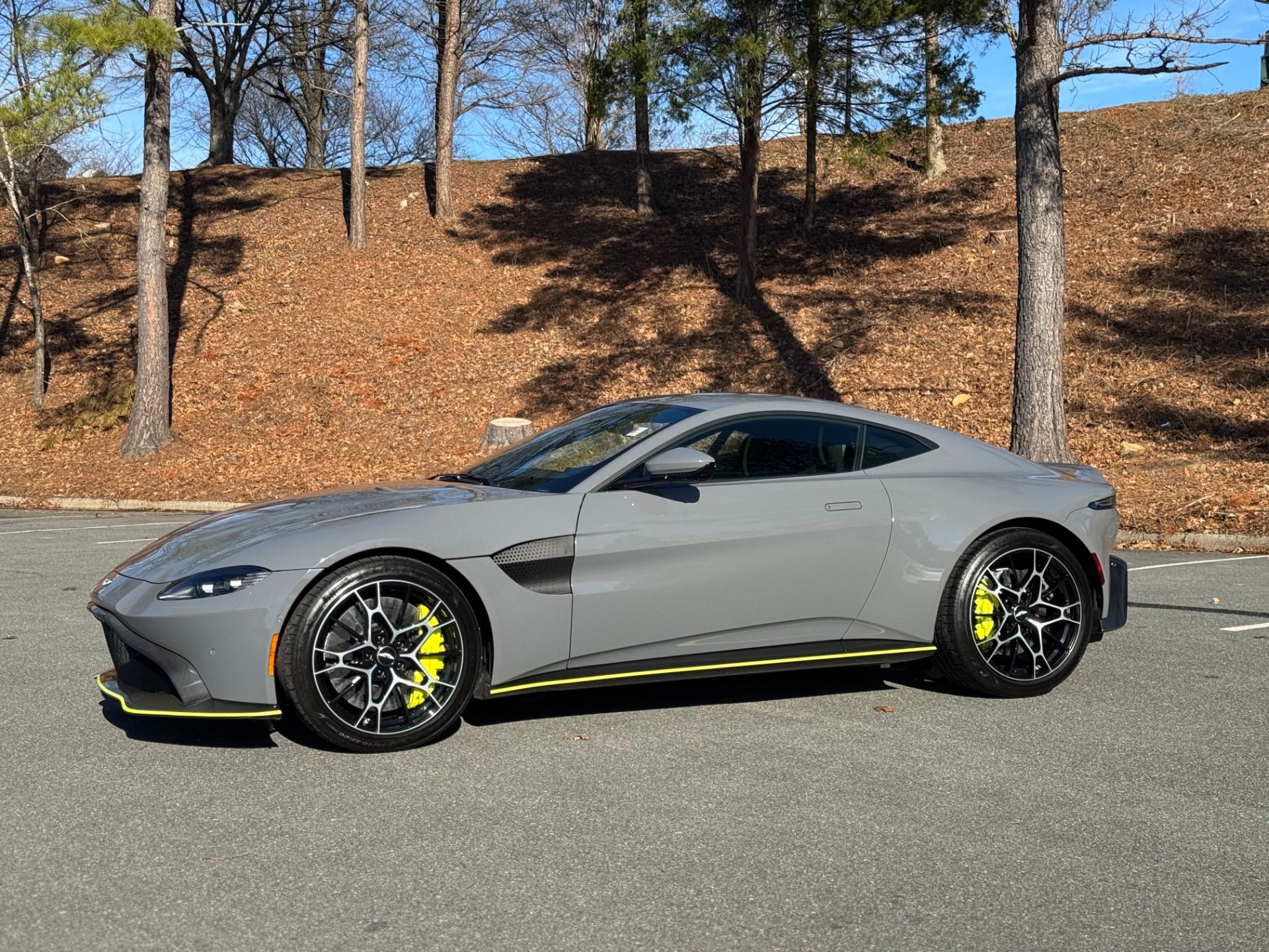 Used 2020 Aston Martin Vantage AMR Hero TECH & COMFORT COLLECTION / PREMIUM AUDIO for sale Sold at Formula Imports in Charlotte NC 28227 5