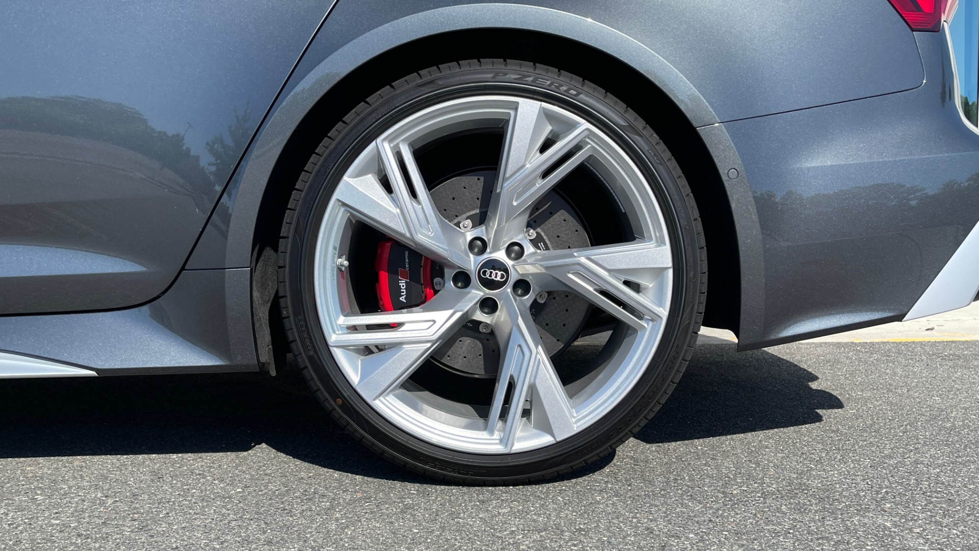 Used 2021 Audi RS 6 AVANT WAGON / EXEC PKG / CARBON OPTIC / B&O SND / DRVR ASST / SPRT EXH for sale Sold at Formula Imports in Charlotte NC 28227 67