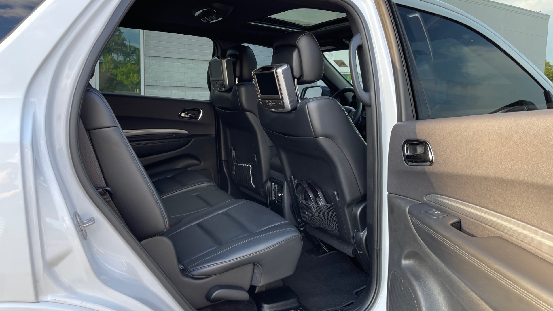 Used 2019 Dodge DURANGO GT BLACKTOP RWD / 3.6L / 8-SPD AUTO / 3-ROW / NAV / REARVIEW for sale Sold at Formula Imports in Charlotte NC 28227 61