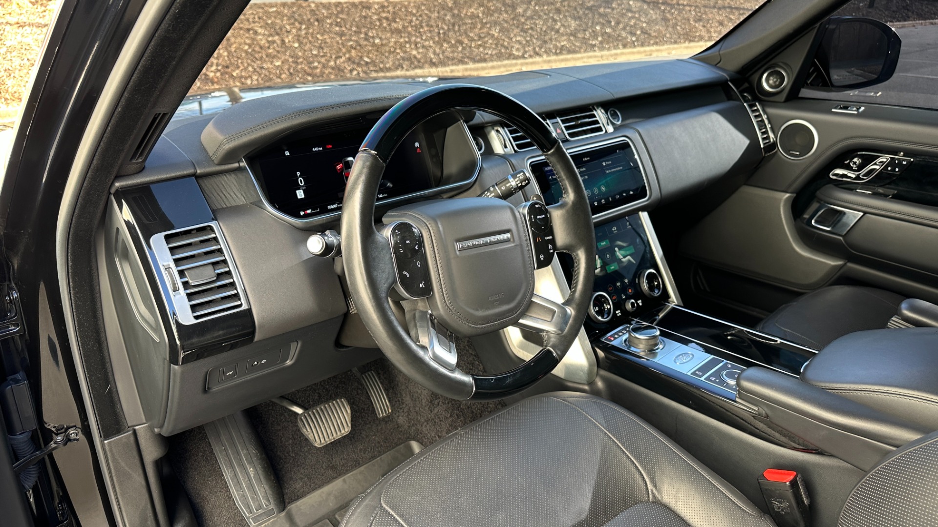 Used 2018 Land Rover Range Rover SUPERCHARGED / DRIVE PRO PKG / FULL BLACKOUT / RED CALIPERS / 21IN WHEELS for sale Sold at Formula Imports in Charlotte NC 28227 11