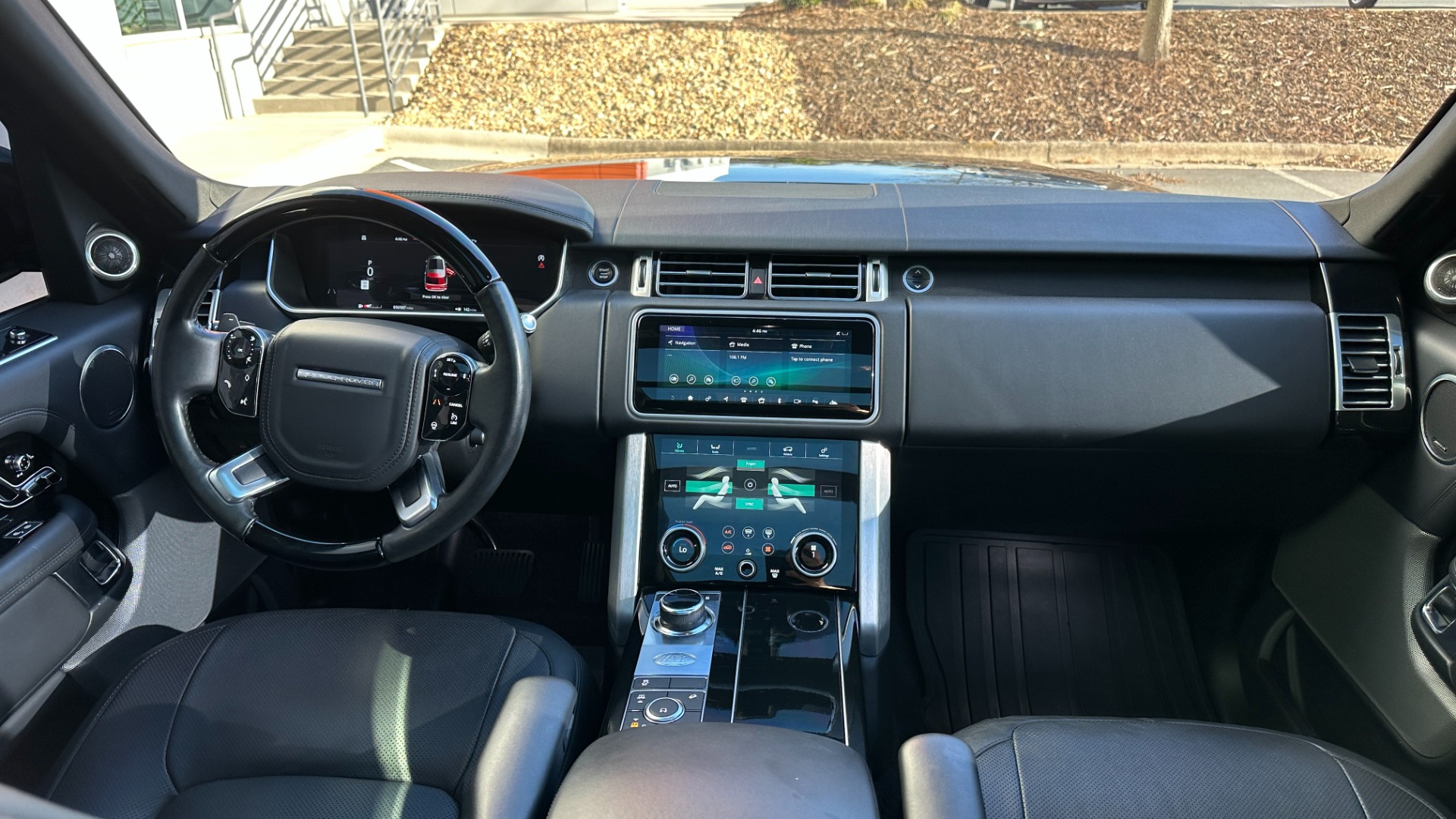 Used 2018 Land Rover Range Rover SUPERCHARGED / DRIVE PRO PKG / FULL BLACKOUT / RED CALIPERS / 21IN WHEELS for sale Sold at Formula Imports in Charlotte NC 28227 24