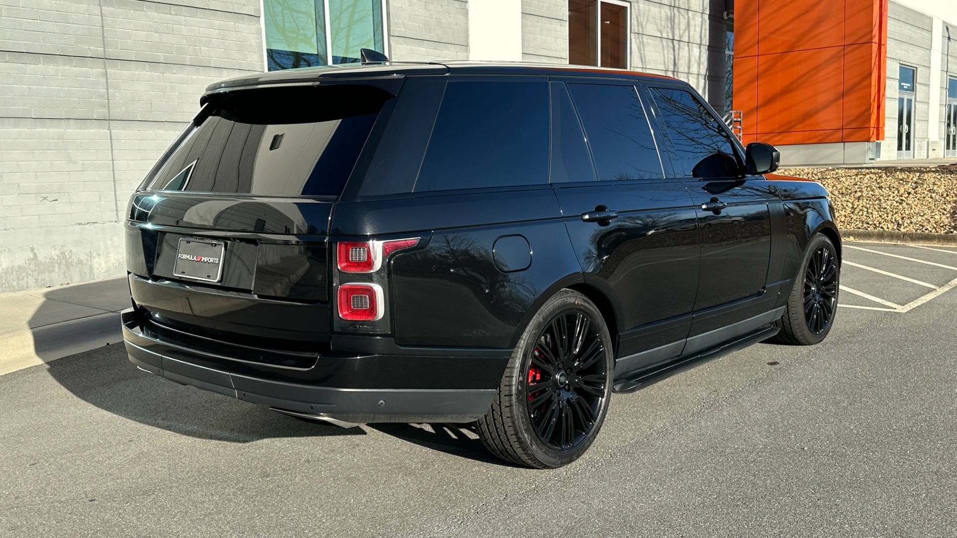 Used 2018 Land Rover Range Rover for sale $61,995 at Formula Imports in Charlotte NC 28227 4