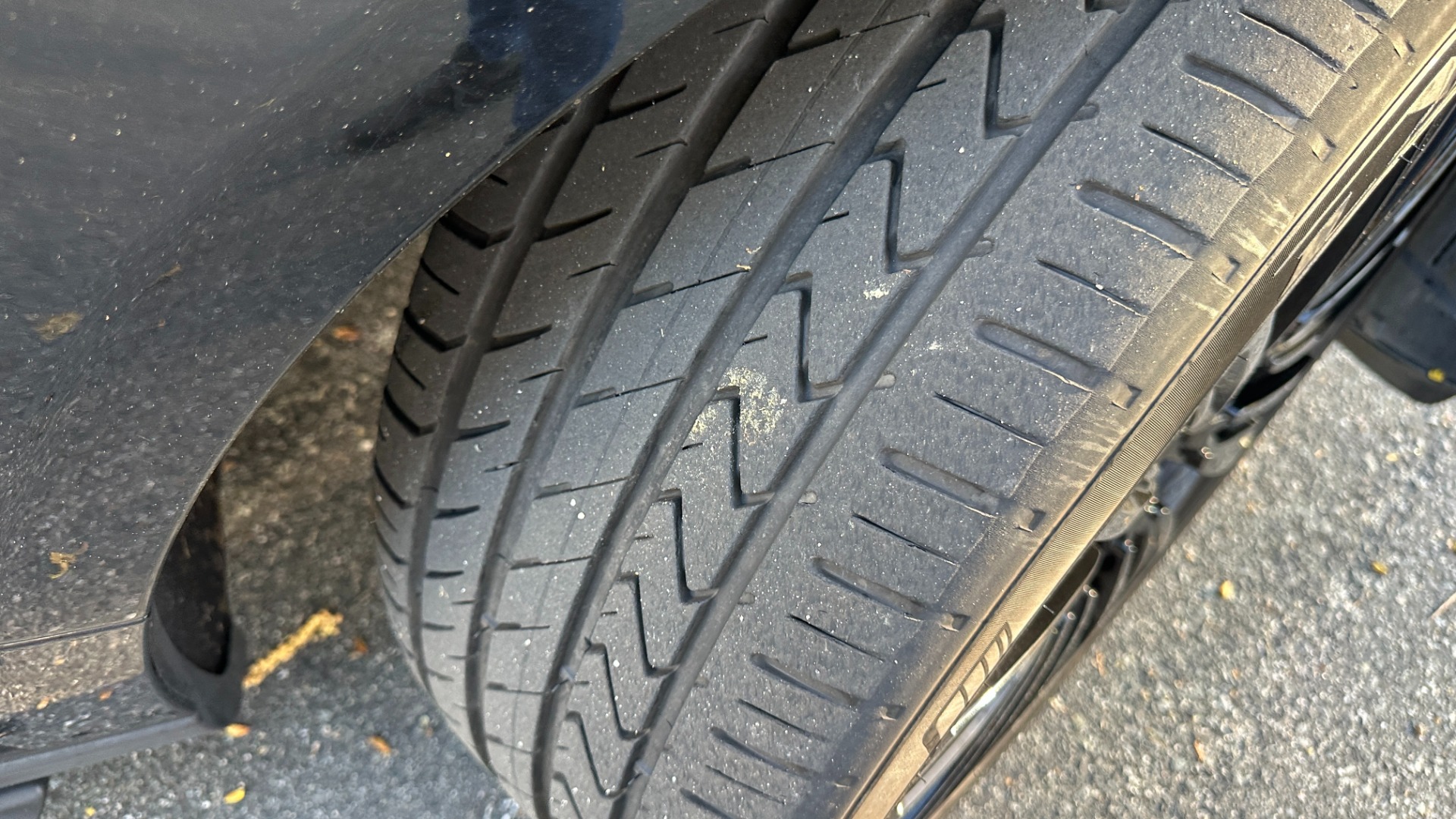 Used 2018 Land Rover Range Rover SUPERCHARGED / DRIVE PRO PKG / FULL BLACKOUT / RED CALIPERS / 21IN WHEELS for sale Sold at Formula Imports in Charlotte NC 28227 46
