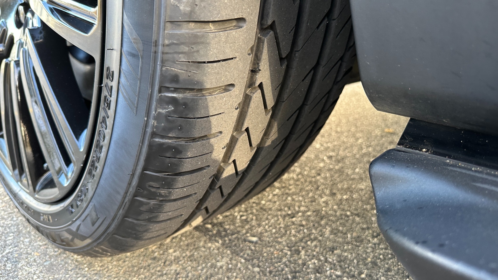 Used 2018 Land Rover Range Rover SUPERCHARGED / DRIVE PRO PKG / FULL BLACKOUT / RED CALIPERS / 21IN WHEELS for sale Sold at Formula Imports in Charlotte NC 28227 47