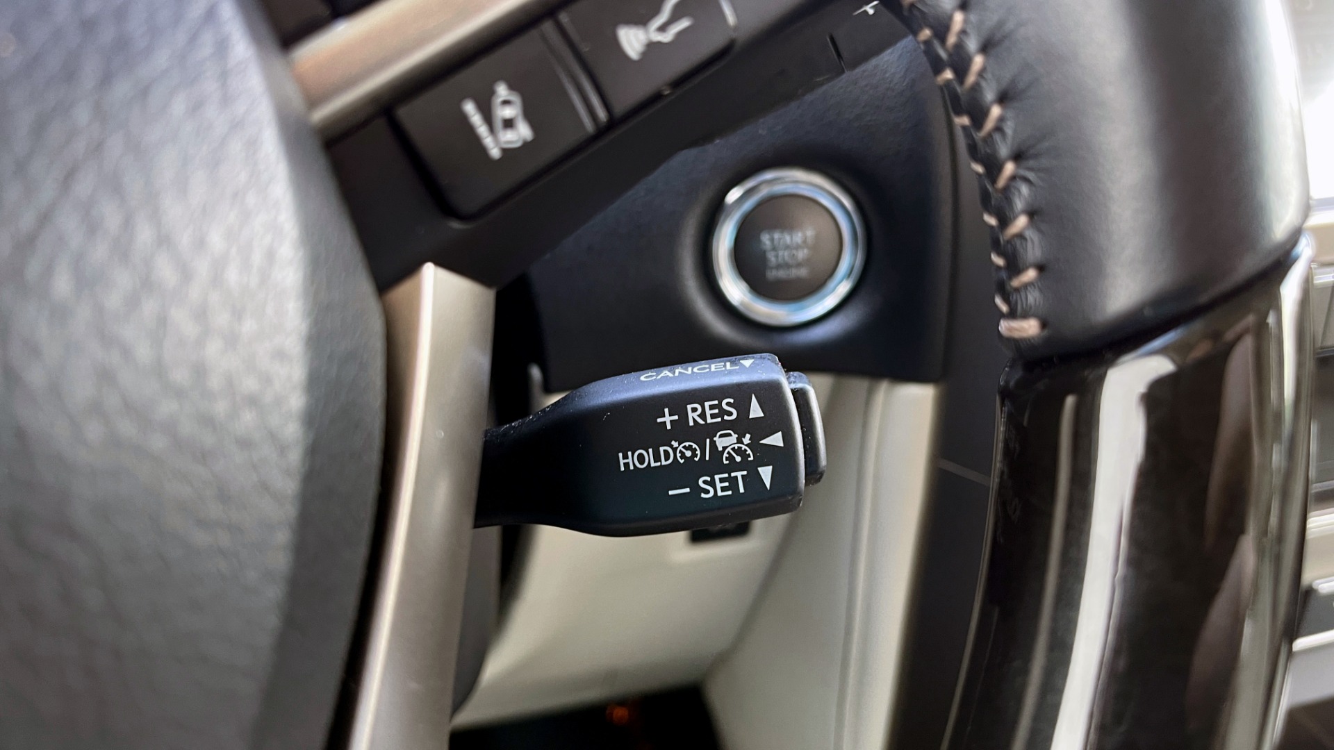 Used 2020 Lexus GX 460 PREMIUM / AWD / NAV / SUNROOF / 3-ROW / REARVIEW for sale Sold at Formula Imports in Charlotte NC 28227 38