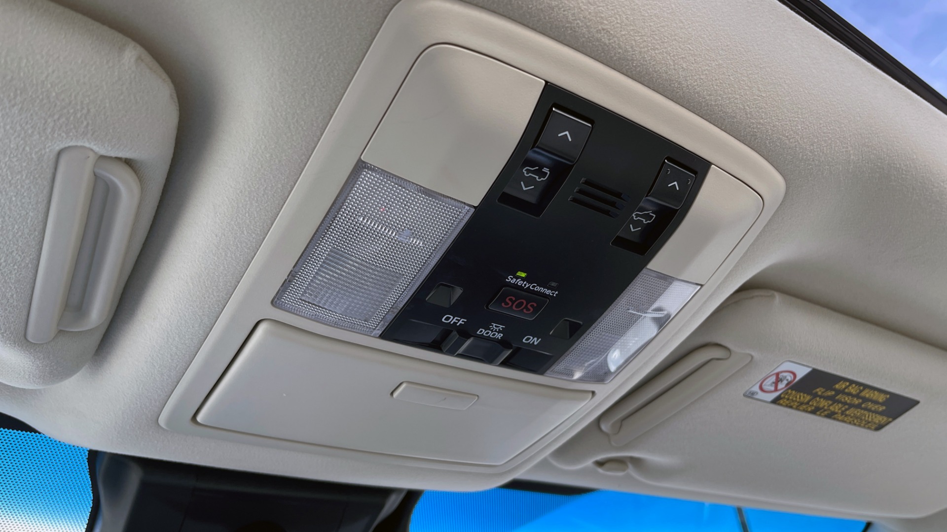 Used 2020 Lexus GX 460 PREMIUM / AWD / NAV / SUNROOF / 3-ROW / REARVIEW for sale Sold at Formula Imports in Charlotte NC 28227 47