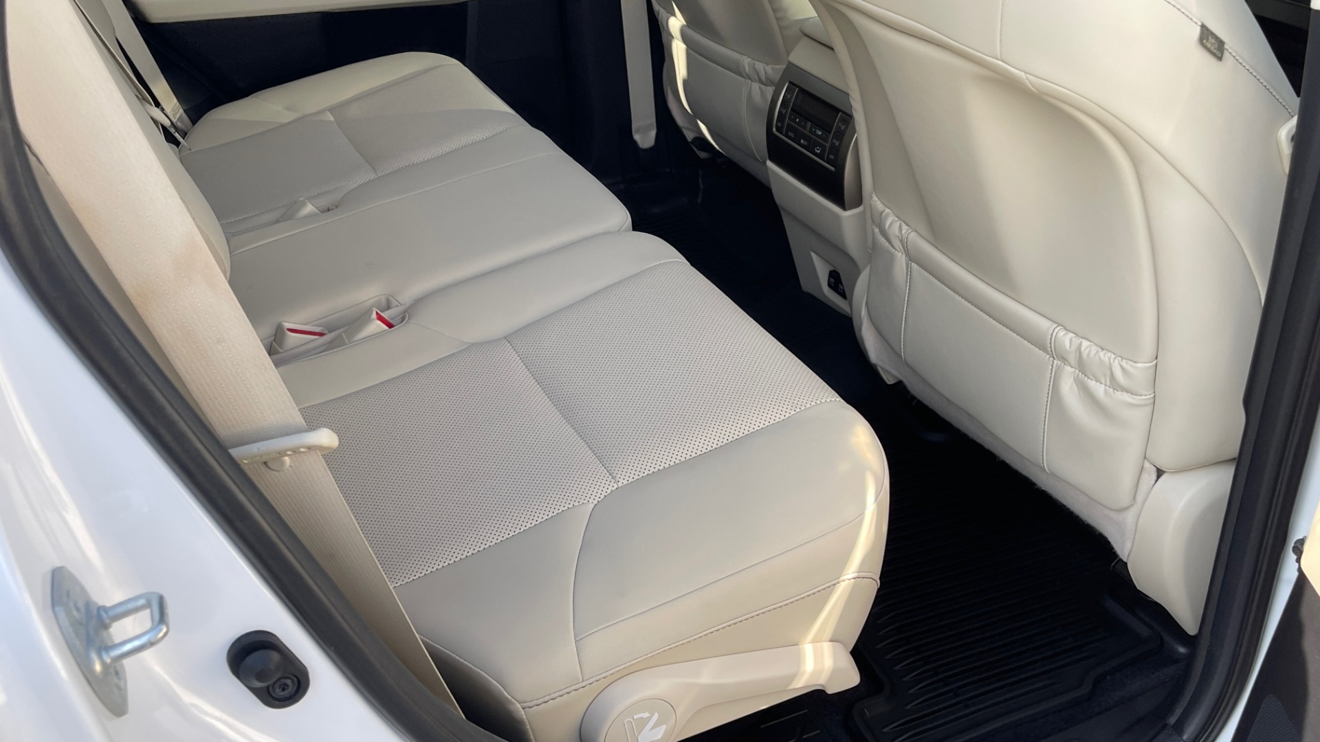 Used 2020 Lexus GX 460 PREMIUM / AWD / NAV / SUNROOF / 3-ROW / REARVIEW for sale Sold at Formula Imports in Charlotte NC 28227 59