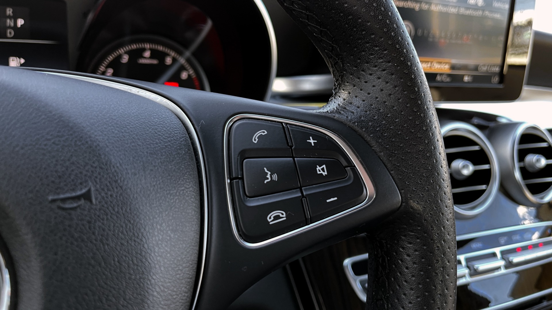 Used 2018 Mercedes-Benz C-CLASS C 300 4MATIC PREMIUM / SMARTPHONE INTEG / PANO-ROOF / REARVIEW for sale $30,195 at Formula Imports in Charlotte NC 28227 30