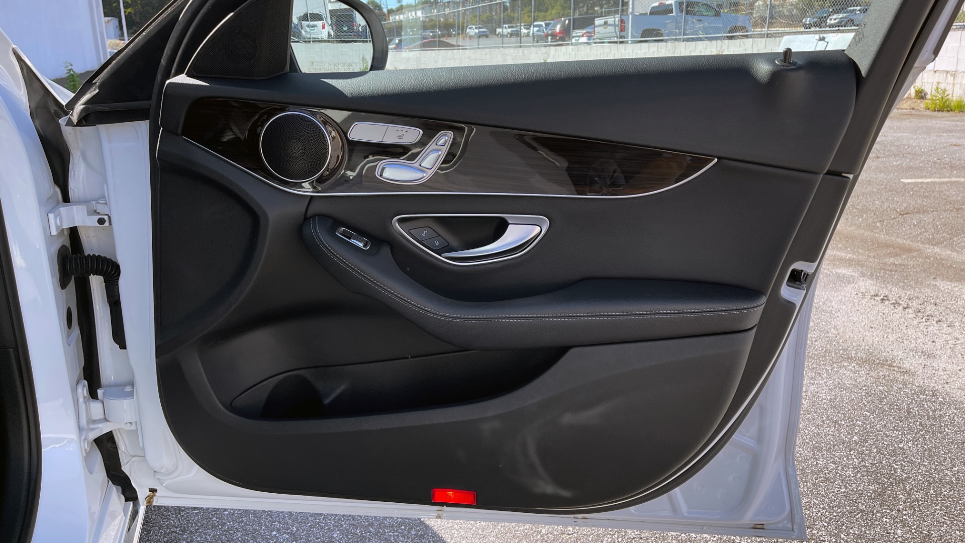 Used 2018 Mercedes-Benz C-CLASS C 300 4MATIC PREMIUM / SMARTPHONE INTEG / PANO-ROOF / REARVIEW for sale $30,195 at Formula Imports in Charlotte NC 28227 53