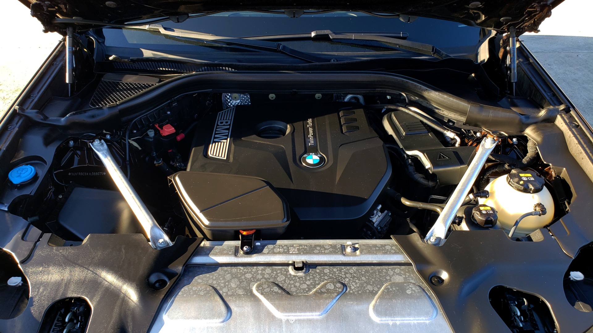 Used 2018 BMW X3 XDRIVE30I / NAV / PANO-ROOF / HTD STS / PARK DIST CNTRL / REARVIEW for sale Sold at Formula Imports in Charlotte NC 28227 19