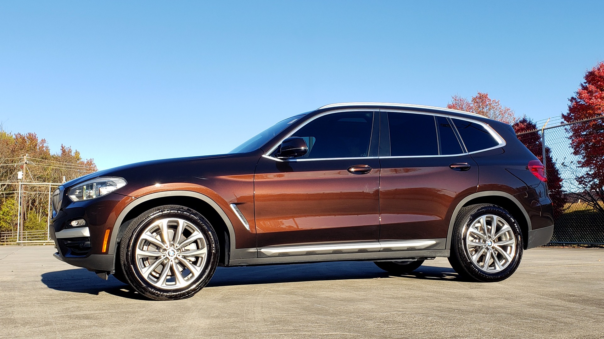 Used 2018 BMW X3 XDRIVE30I / NAV / PANO-ROOF / HTD STS / PARK DIST CNTRL / REARVIEW for sale Sold at Formula Imports in Charlotte NC 28227 3