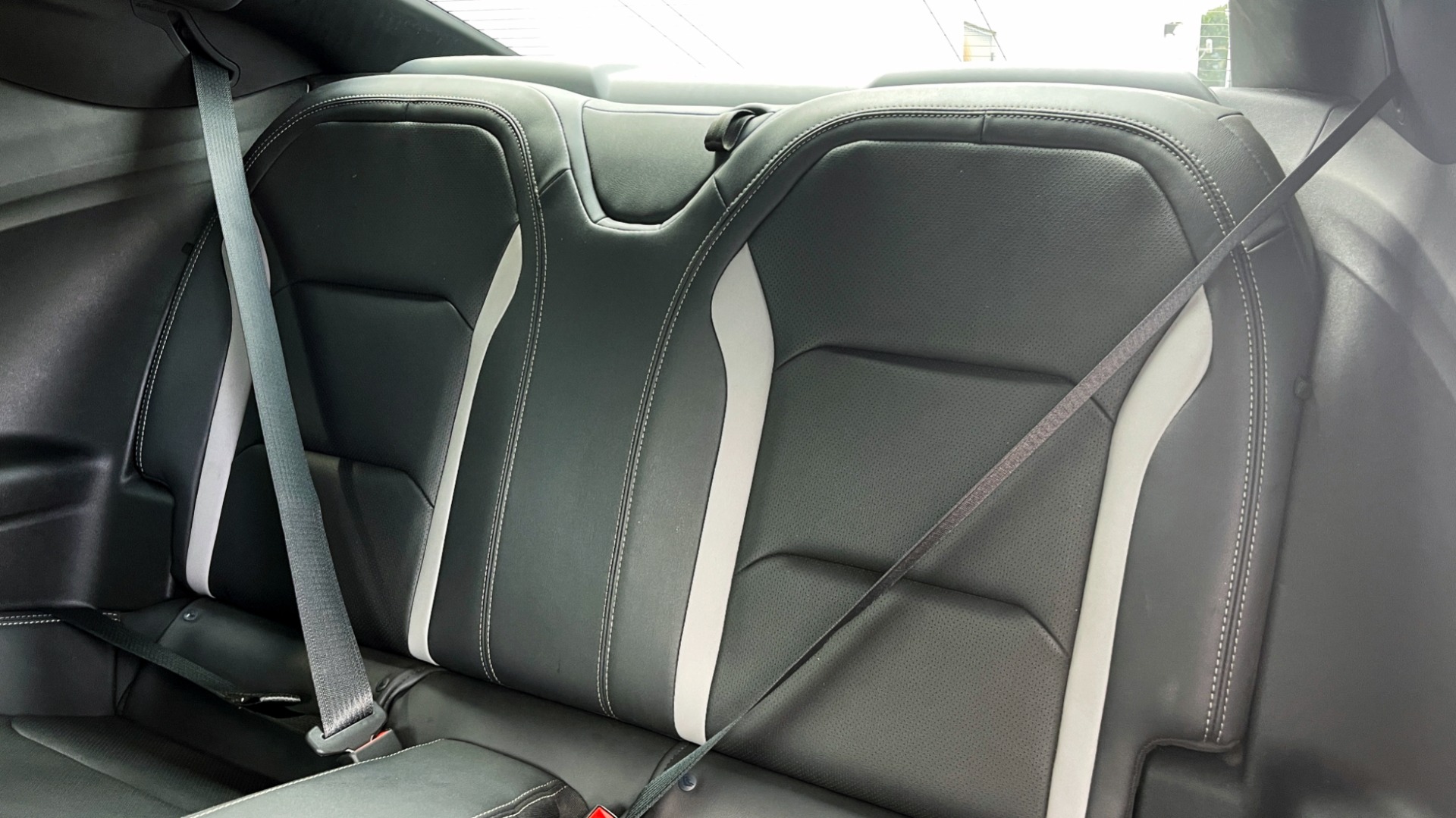 Used 2018 Chevrolet CAMARO 2SS / 6.2L V8 / MANUAL / 1LE TRACK PKG / NAV / BOSE / REARVIEW for sale Sold at Formula Imports in Charlotte NC 28227 30