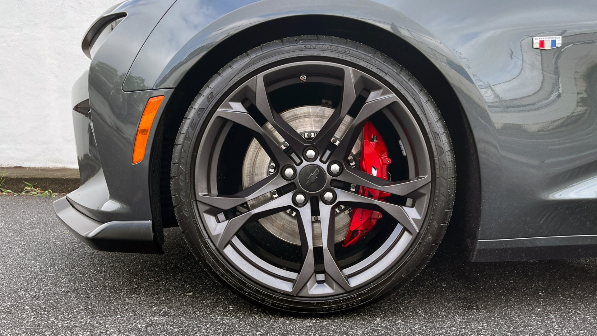 Used 2018 Chevrolet CAMARO 2SS / 6.2L V8 / MANUAL / 1LE TRACK PKG / NAV / BOSE / REARVIEW for sale Sold at Formula Imports in Charlotte NC 28227 57
