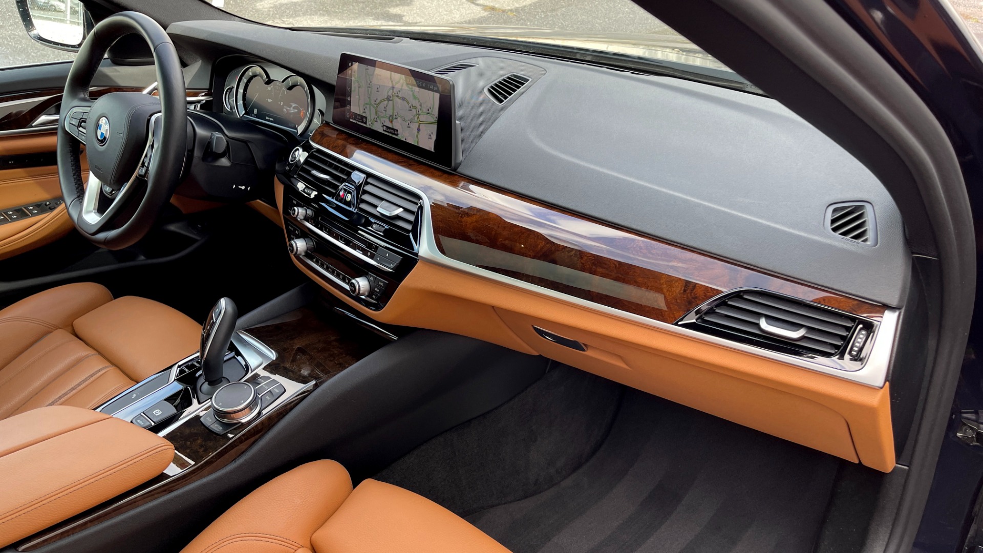 Used 2019 BMW 5 SERIES 530I XDRIVE / CONV PKG / NAV / HUD / HTD STS / SUNROOF / REARVIEW for sale $41,995 at Formula Imports in Charlotte NC 28227 60