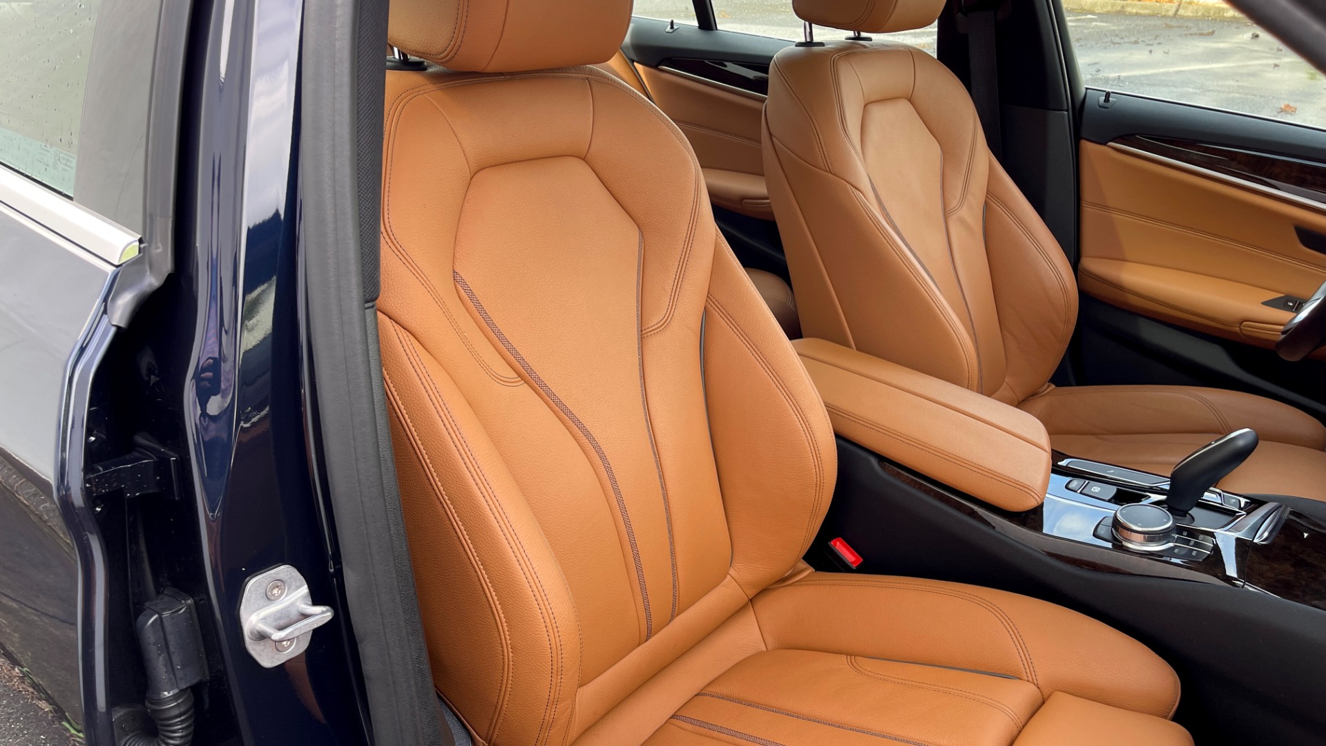 Used 2019 BMW 5 SERIES 530I XDRIVE / CONV PKG / NAV / HUD / HTD STS / SUNROOF / REARVIEW for sale Sold at Formula Imports in Charlotte NC 28227 62