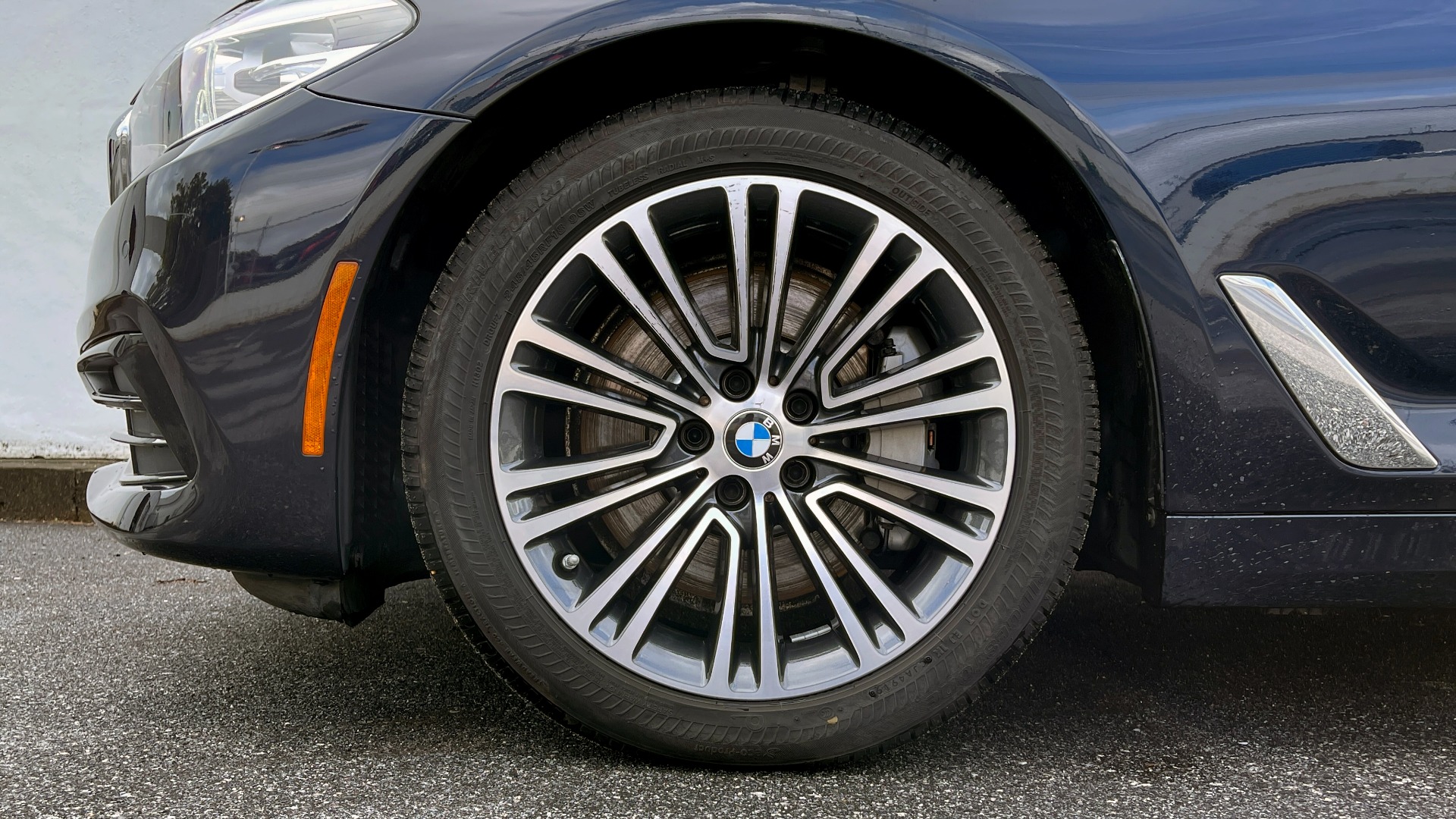 Used 2019 BMW 5 SERIES 530I XDRIVE / CONV PKG / NAV / HUD / HTD STS / SUNROOF / REARVIEW for sale Sold at Formula Imports in Charlotte NC 28227 64