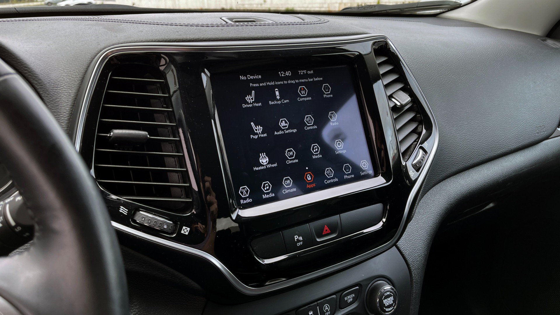 Used 2019 Jeep CHEROKEE LIMITED 2.4L / FWD / APPLE CARPLAY / KEYLESS-GO / REARVIEW for sale Sold at Formula Imports in Charlotte NC 28227 36