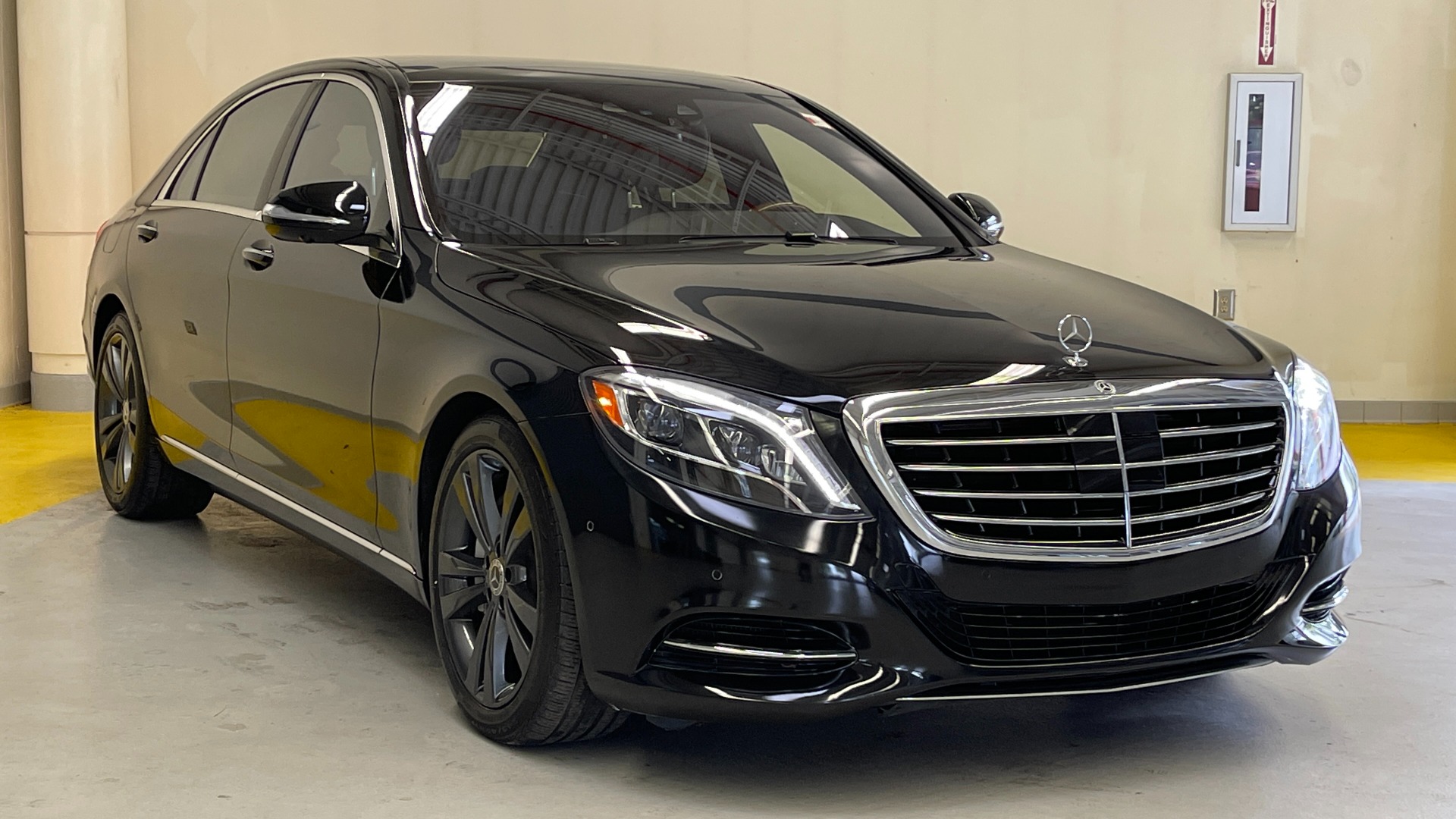 Used 2017 Mercedes-Benz S-CLASS S 550 4MATIC PREMIUM / NAV / BURMESTER / SUNROOF / REARVIEW for sale Sold at Formula Imports in Charlotte NC 28227 4