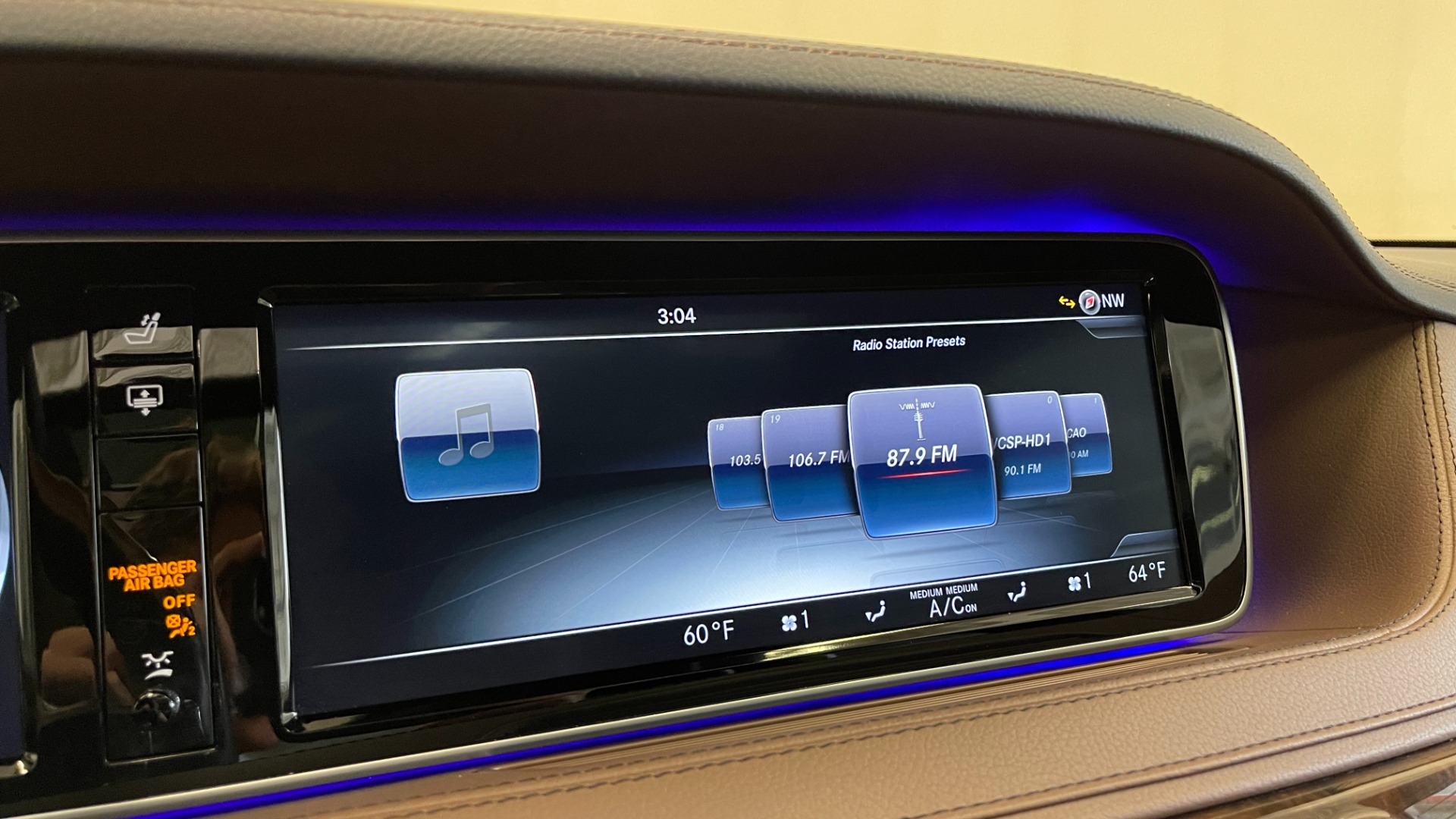 Used 2017 Mercedes-Benz S-CLASS S 550 4MATIC PREMIUM / NAV / BURMESTER / SUNROOF / REARVIEW for sale $58,995 at Formula Imports in Charlotte NC 28227 41