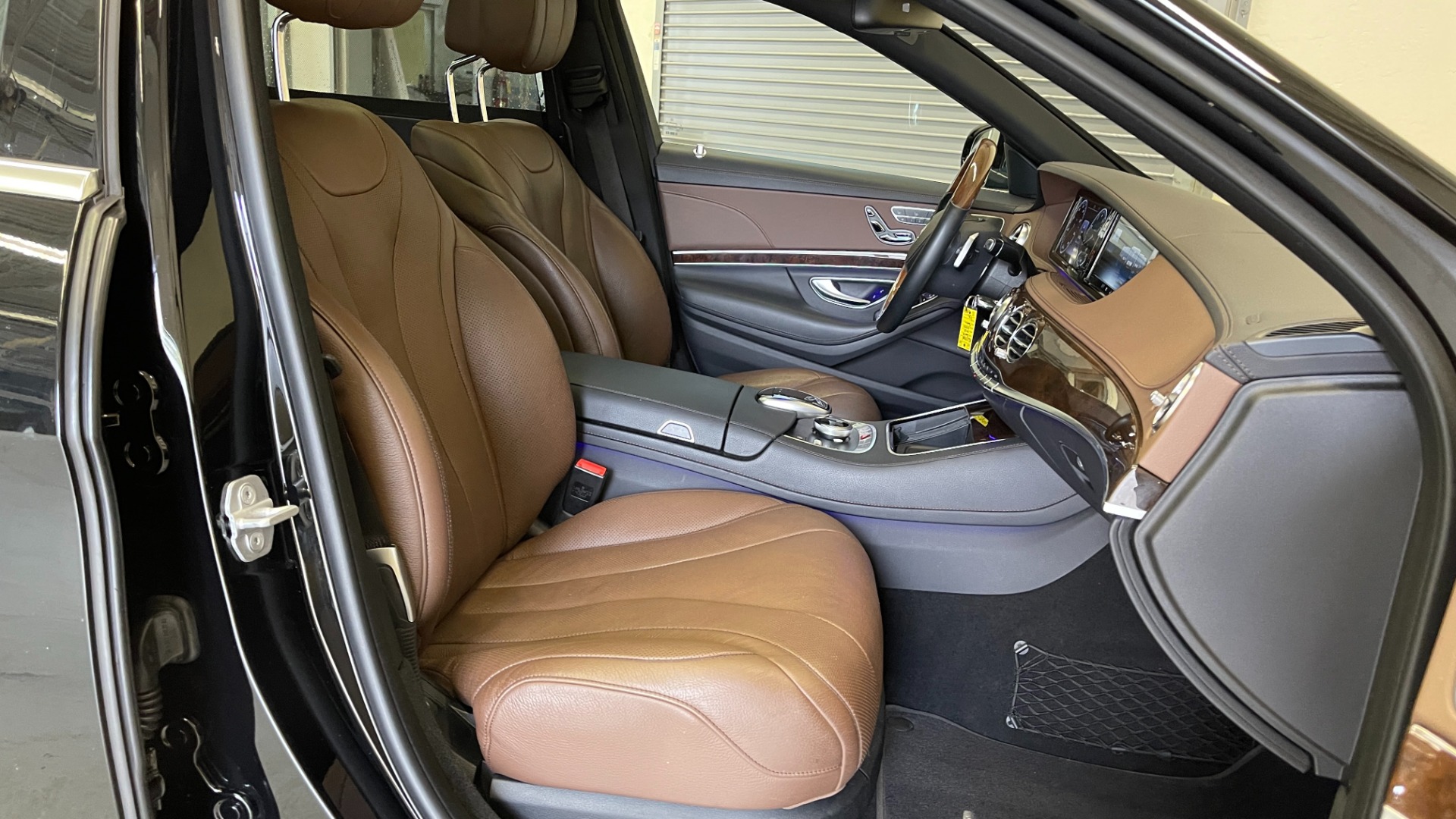 Used 2017 Mercedes-Benz S-CLASS S 550 4MATIC PREMIUM / NAV / BURMESTER / SUNROOF / REARVIEW for sale $58,995 at Formula Imports in Charlotte NC 28227 67